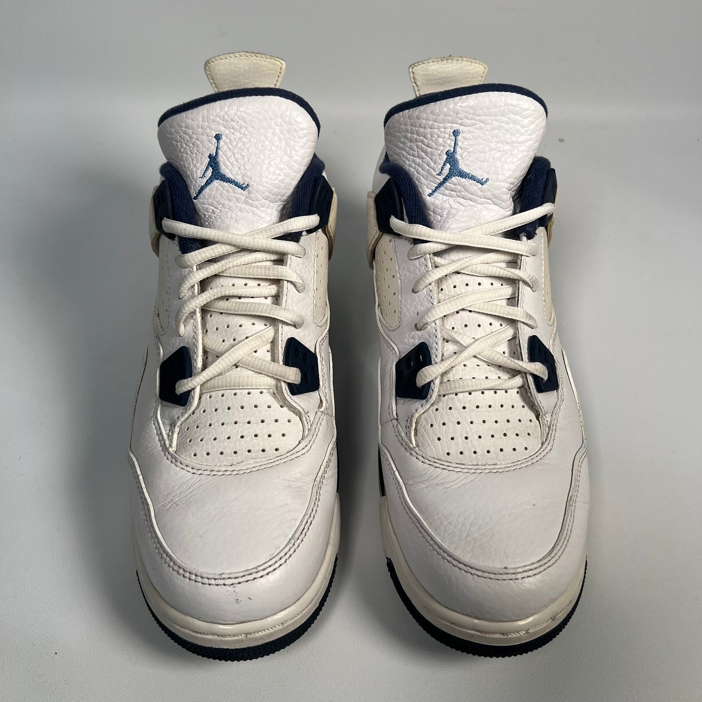 Jordan 4 Columbia (2015) Size 6.5y USED s17634
