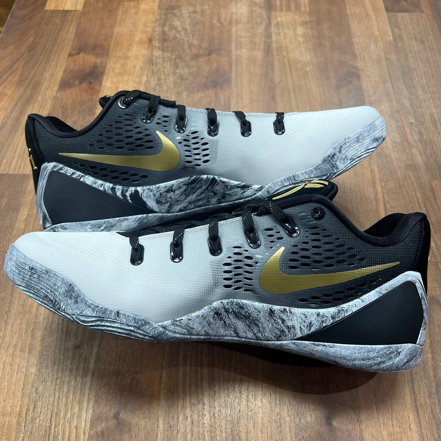 Nike Kobe 9 EM Low Protro Mambacita Size 13 USED s16994