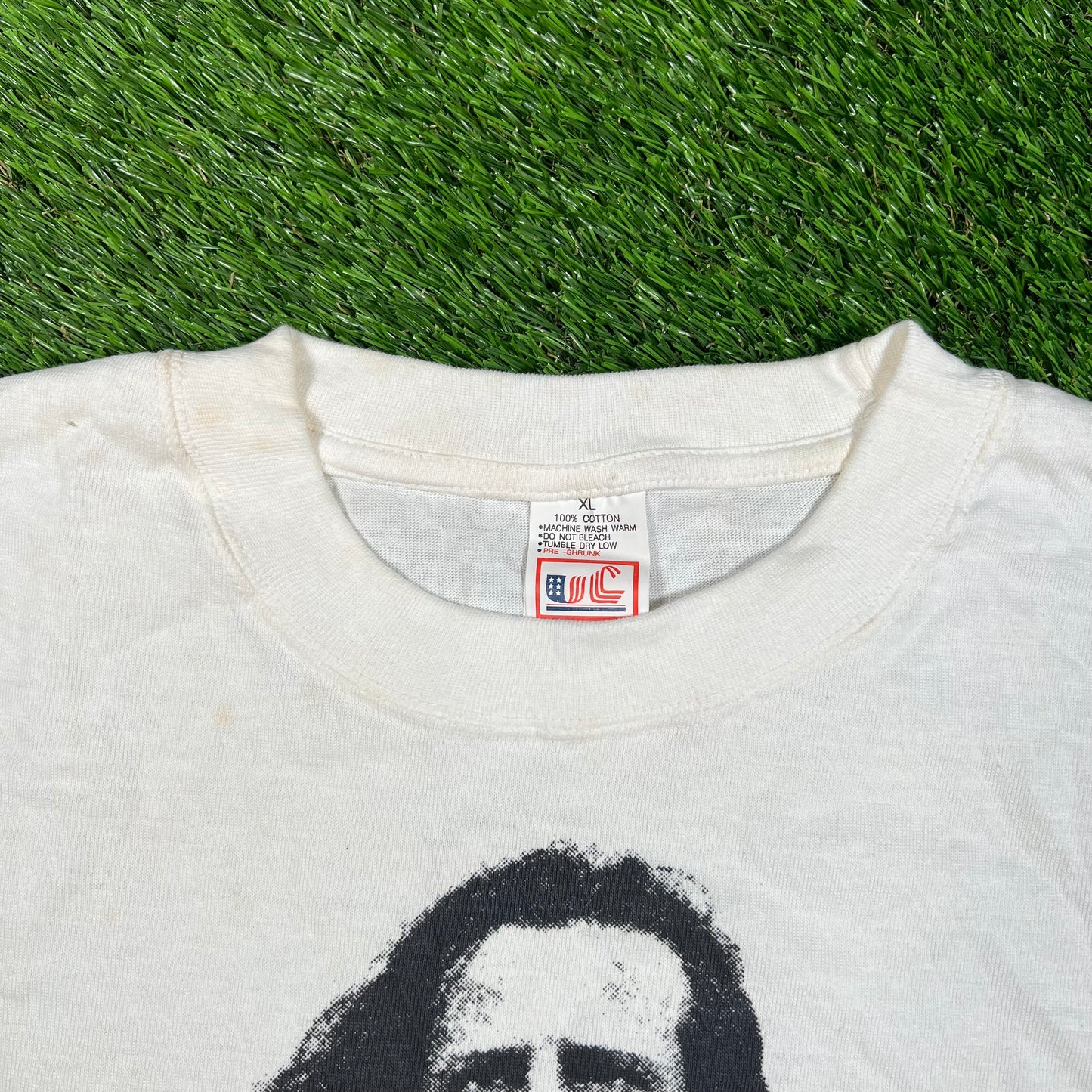 1990s Highlander White AOP Tee Size XL USED v16659