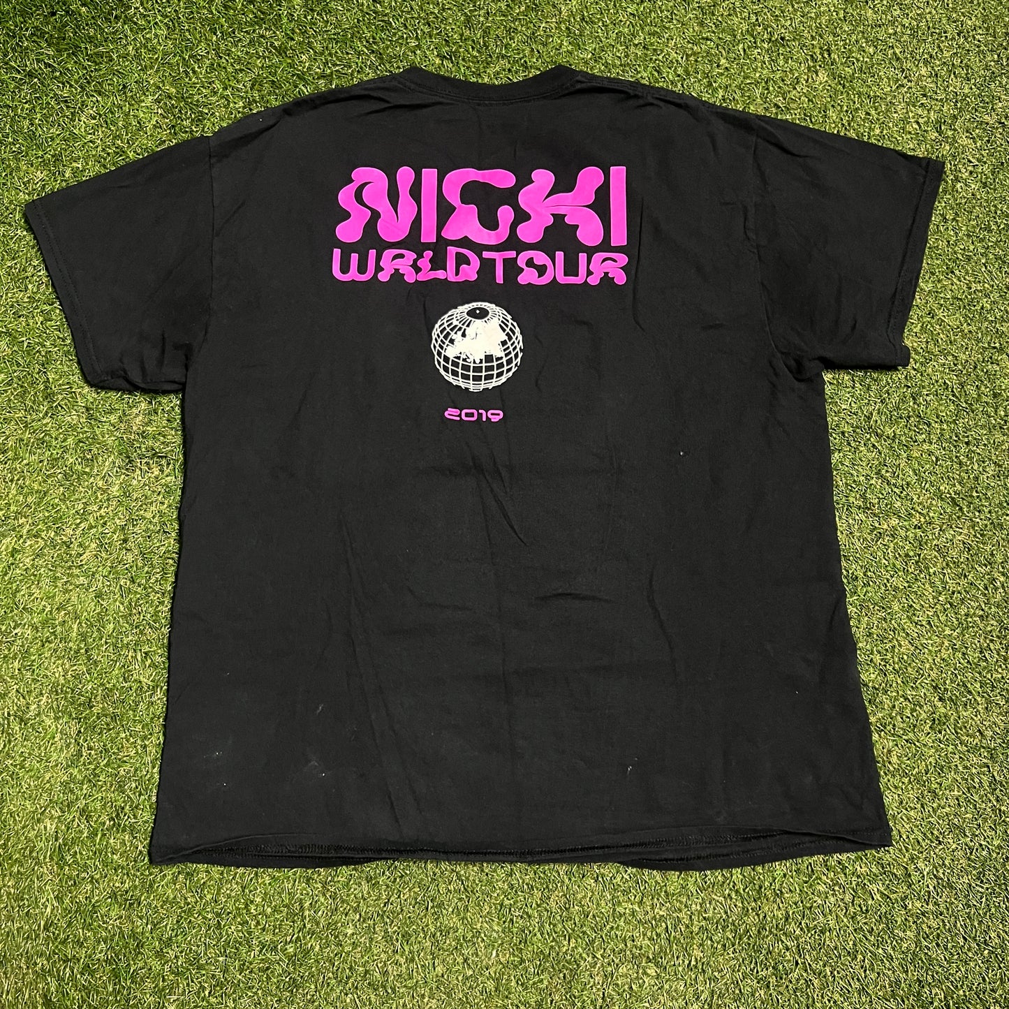 Nicki Minaj 2019 World Tour Black Tee Size XL USED x13619