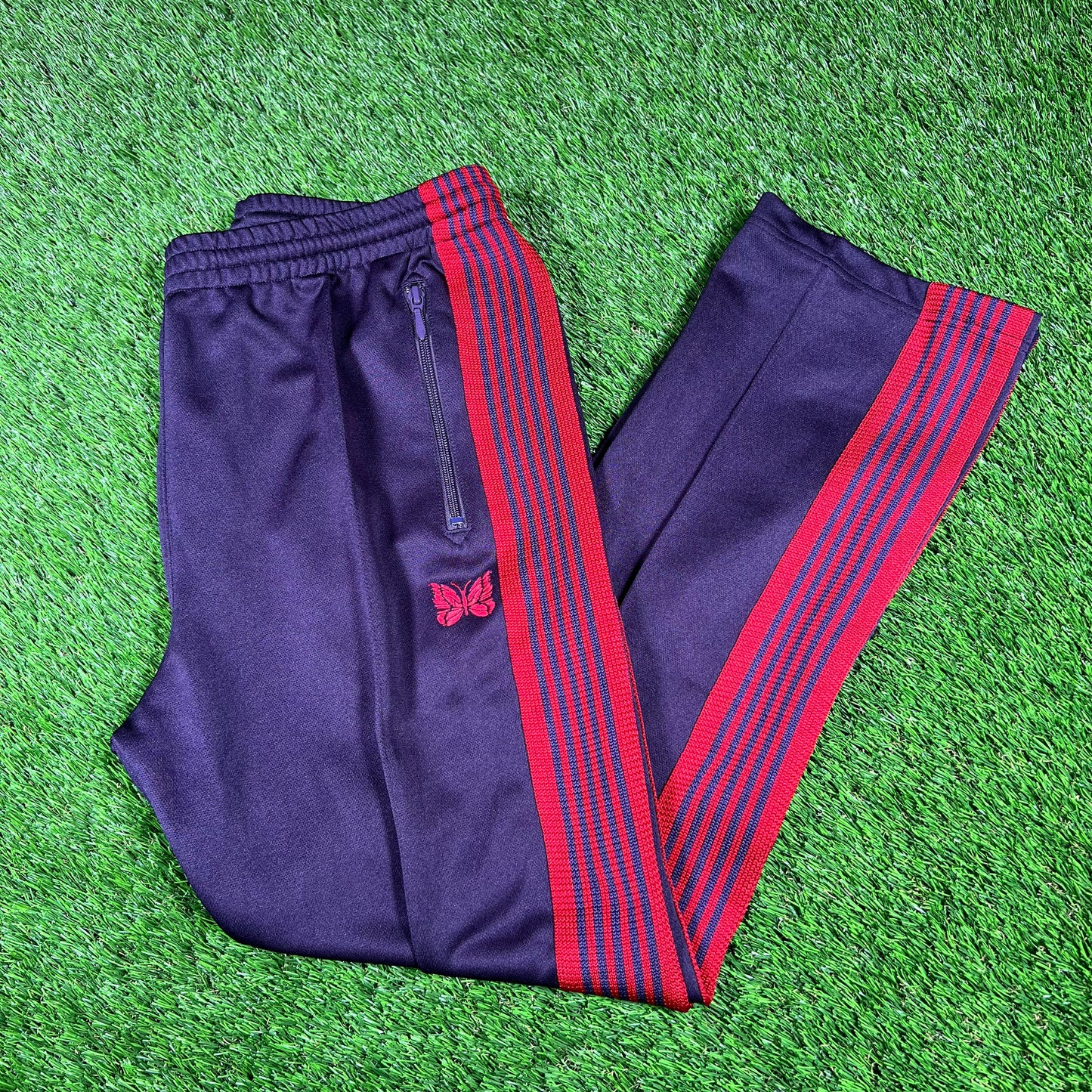 Needles Purple/Red Track Sweatpants Size Medium USED x14628