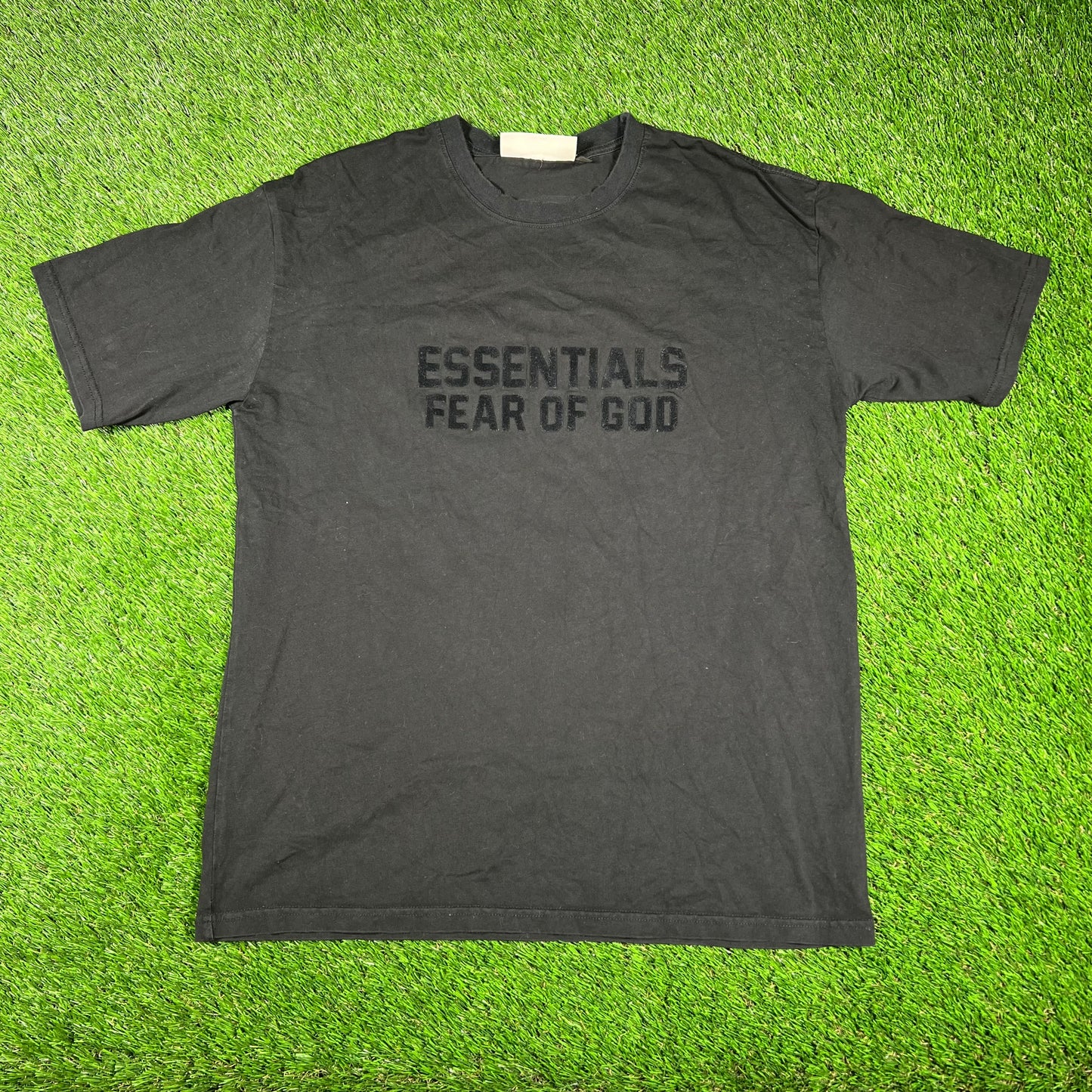 FOG Essentials Black Felt Logo Tee Size XL USED v16764