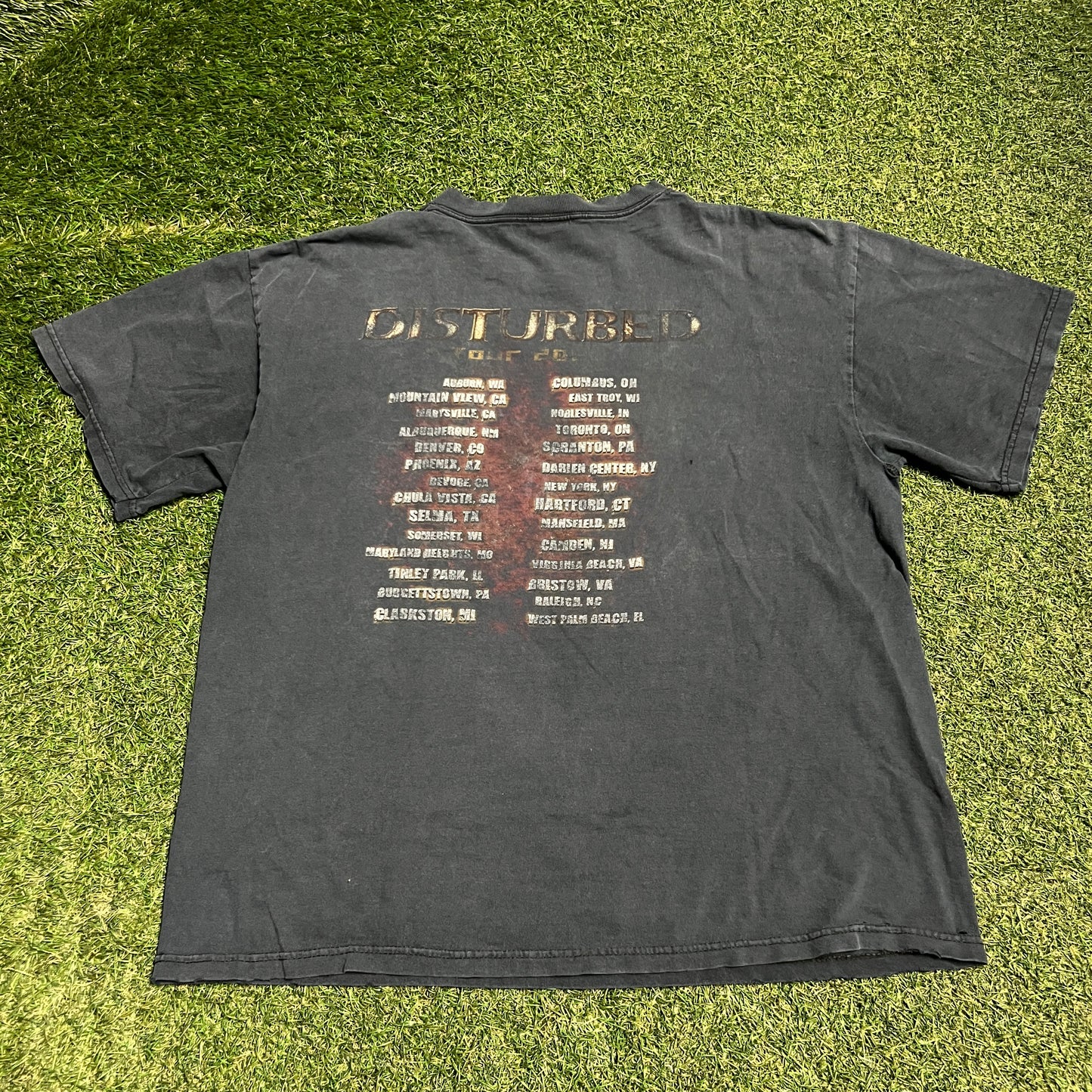 200 Disturbed Tour Black Tee Size XL USED v16393