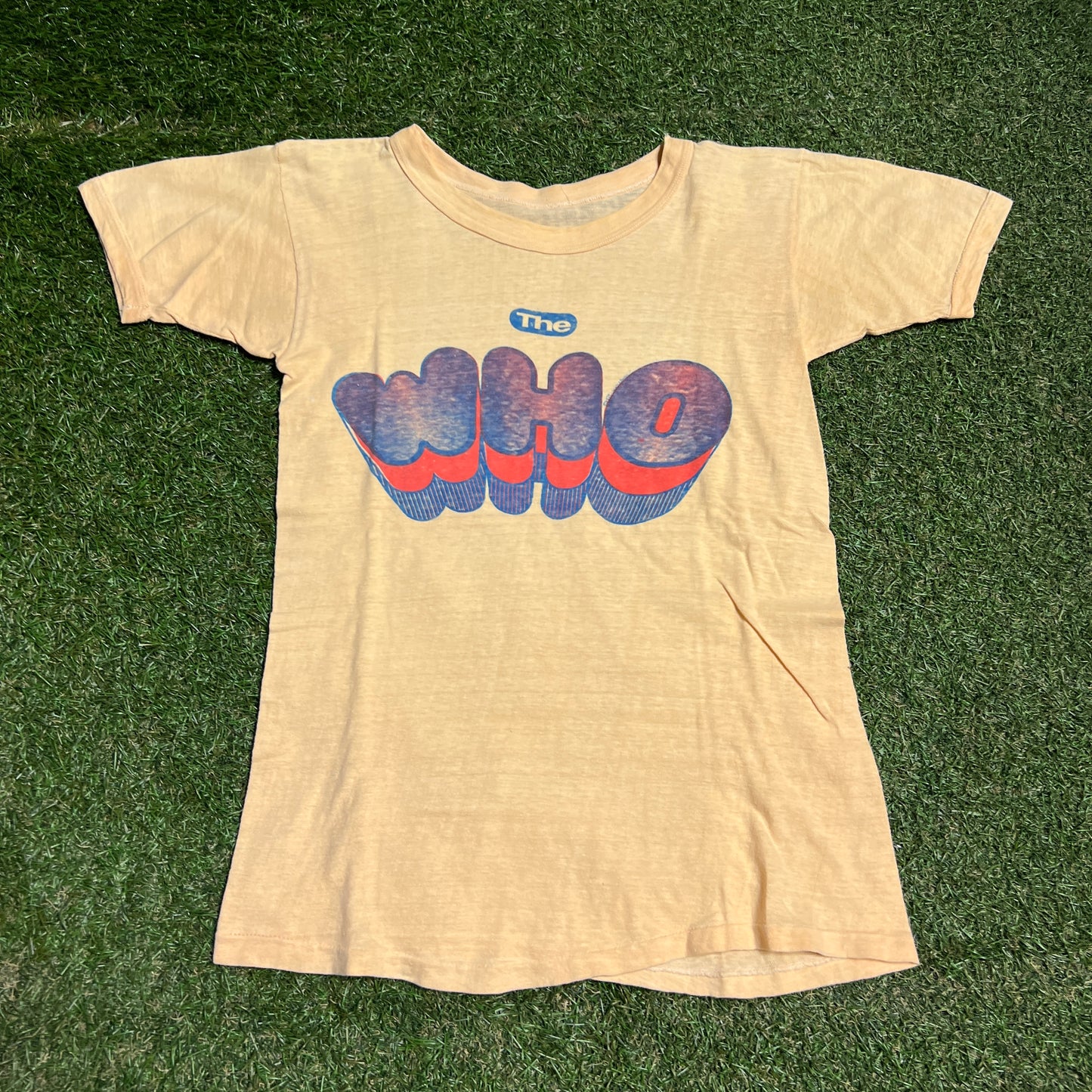 1970s The Who Faded Yellow Tee Size Small USED v16420