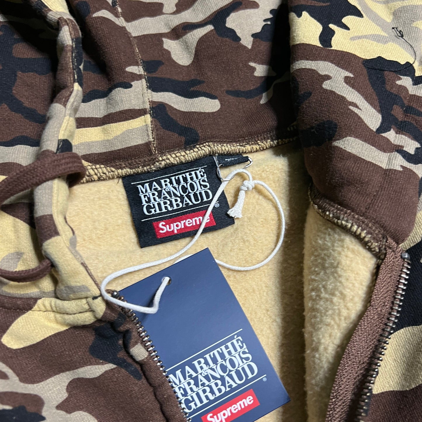 Supreme Marithe Francois Girbaud Zip Camo Hoodie Size XL NEW x14216