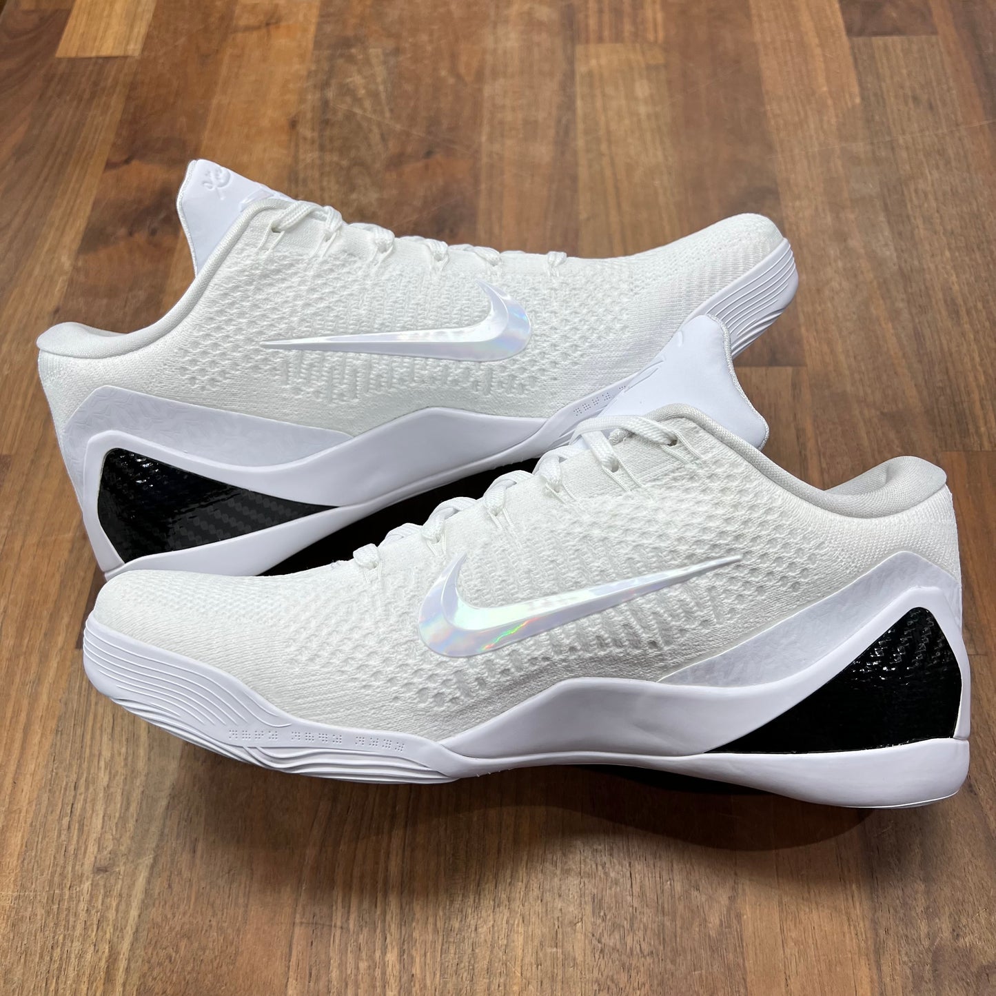 Nike Kobe Elite Low Halo (2024) Size 11 NEW s17282
