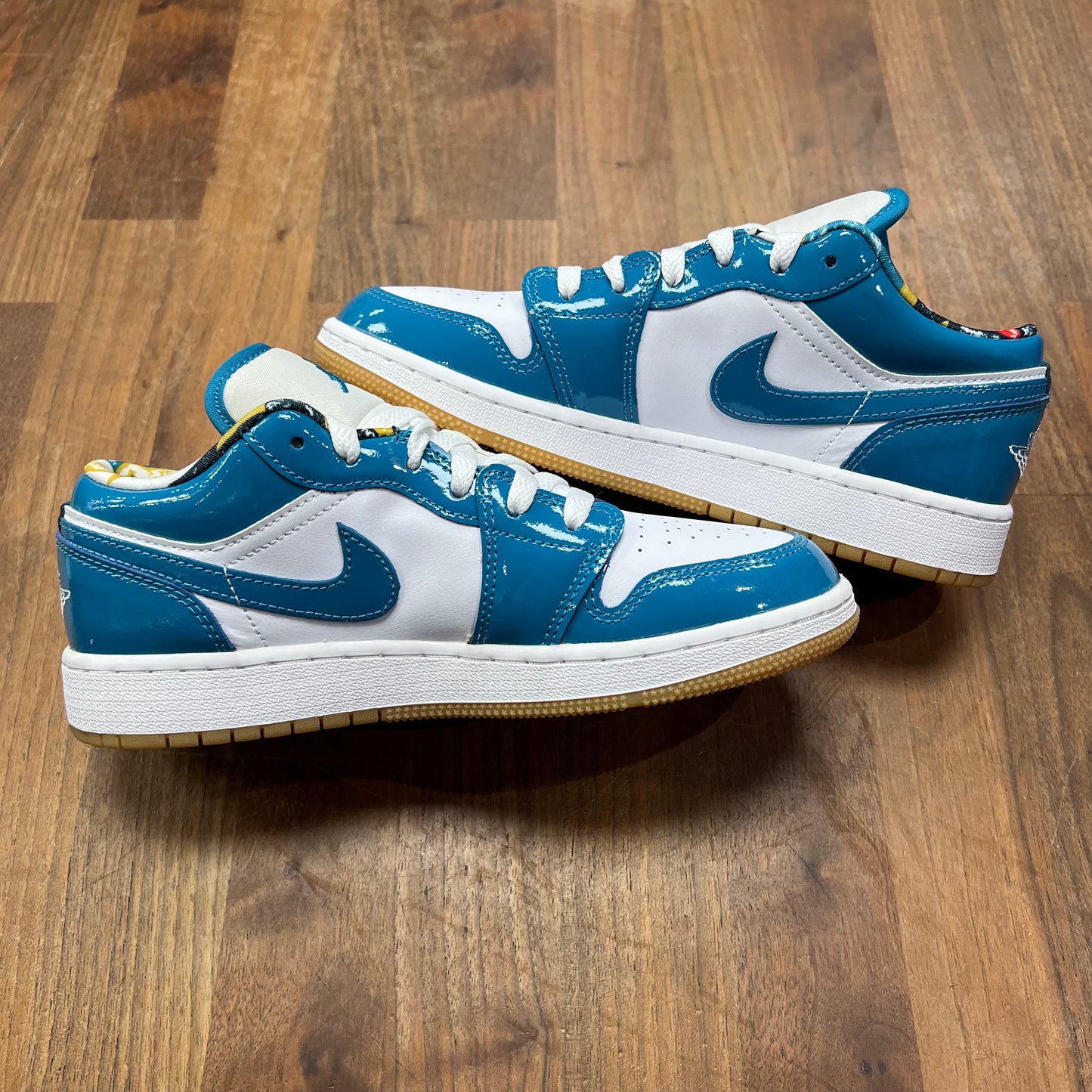 Jordan 1 Low Barcelona Size 4.5 NEW s16461