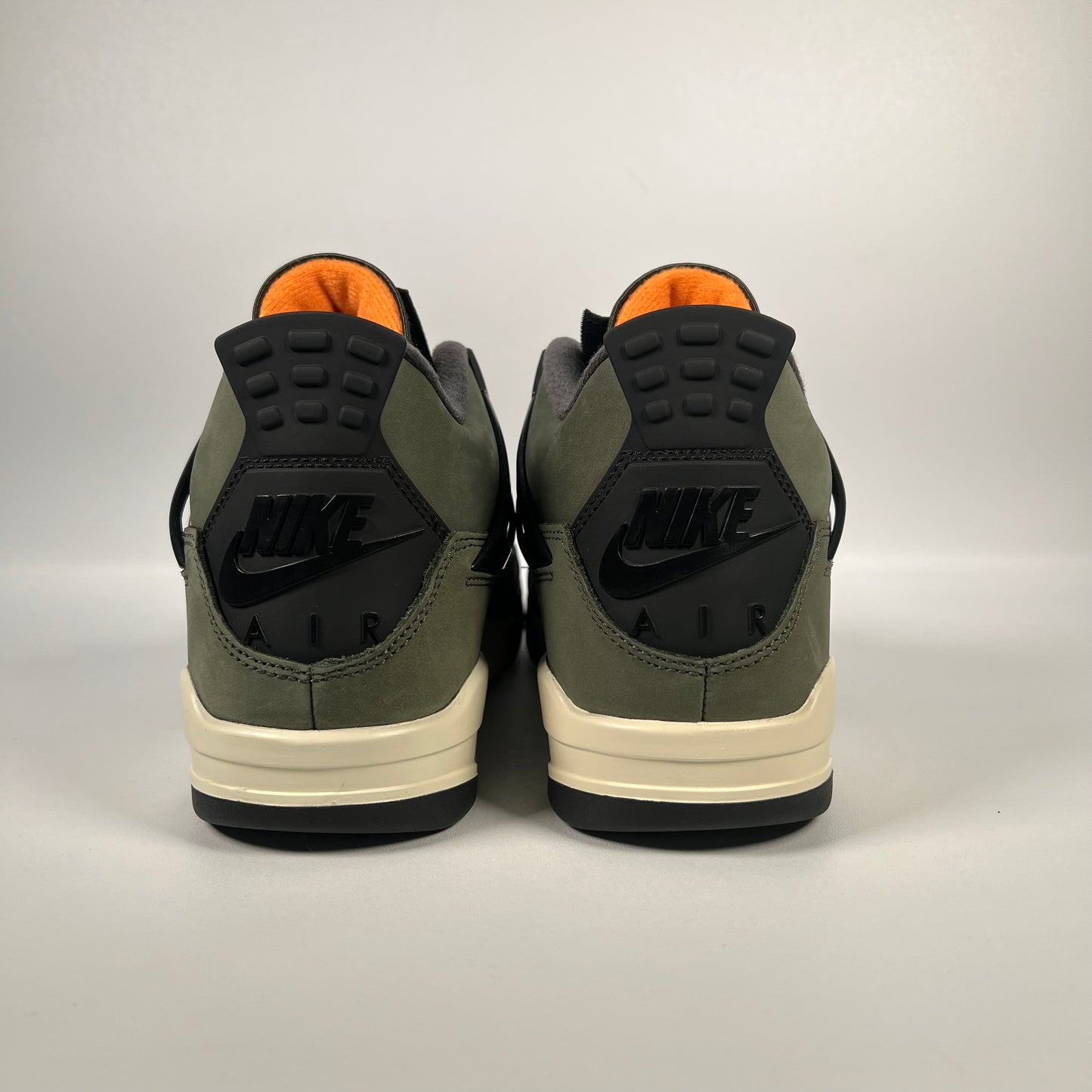 Jordan 4 Undefeated (2025) Size 8.5 NEW s18108