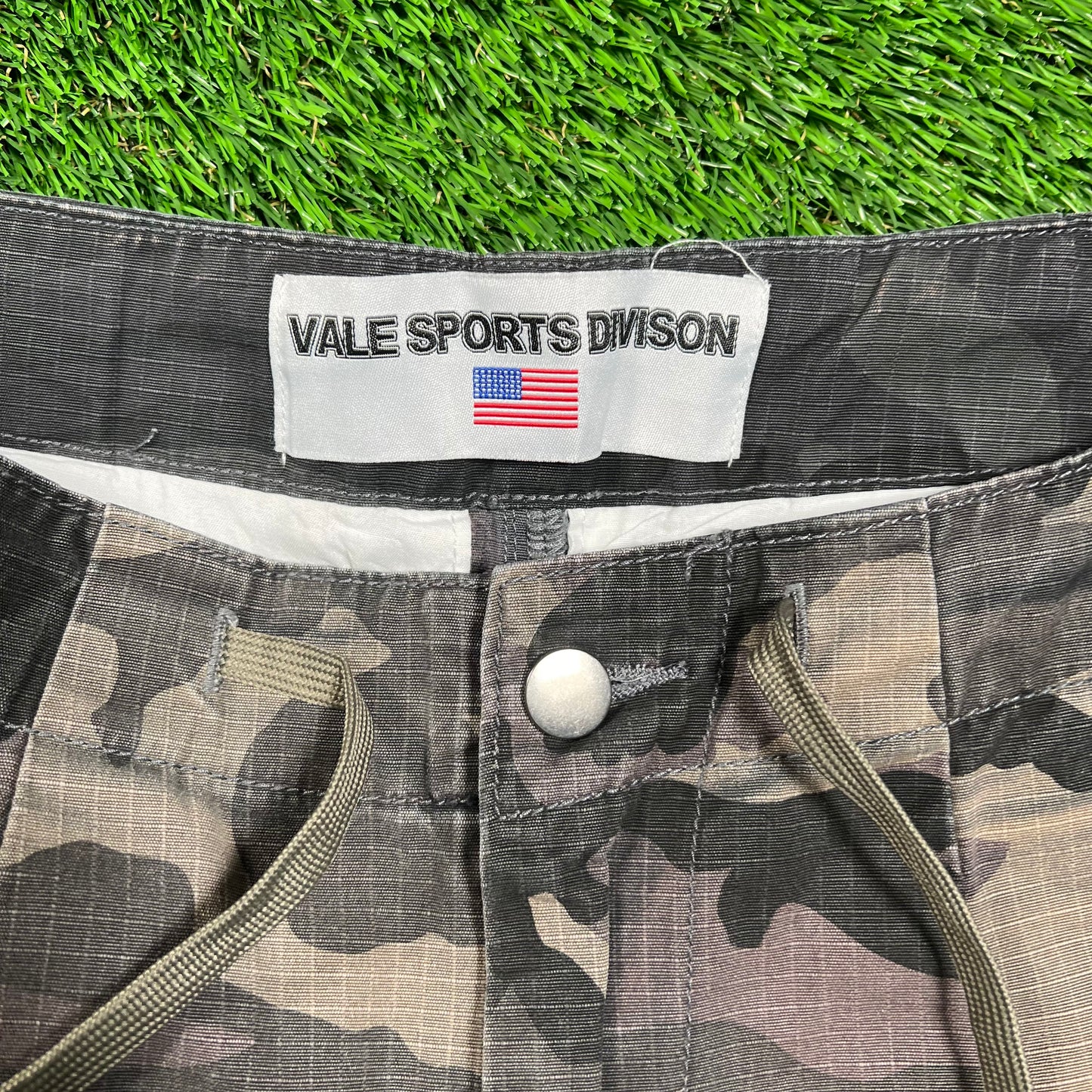 Vale VA-1 Vision Dark Camo Cargo Pants Size 34 USED x16631