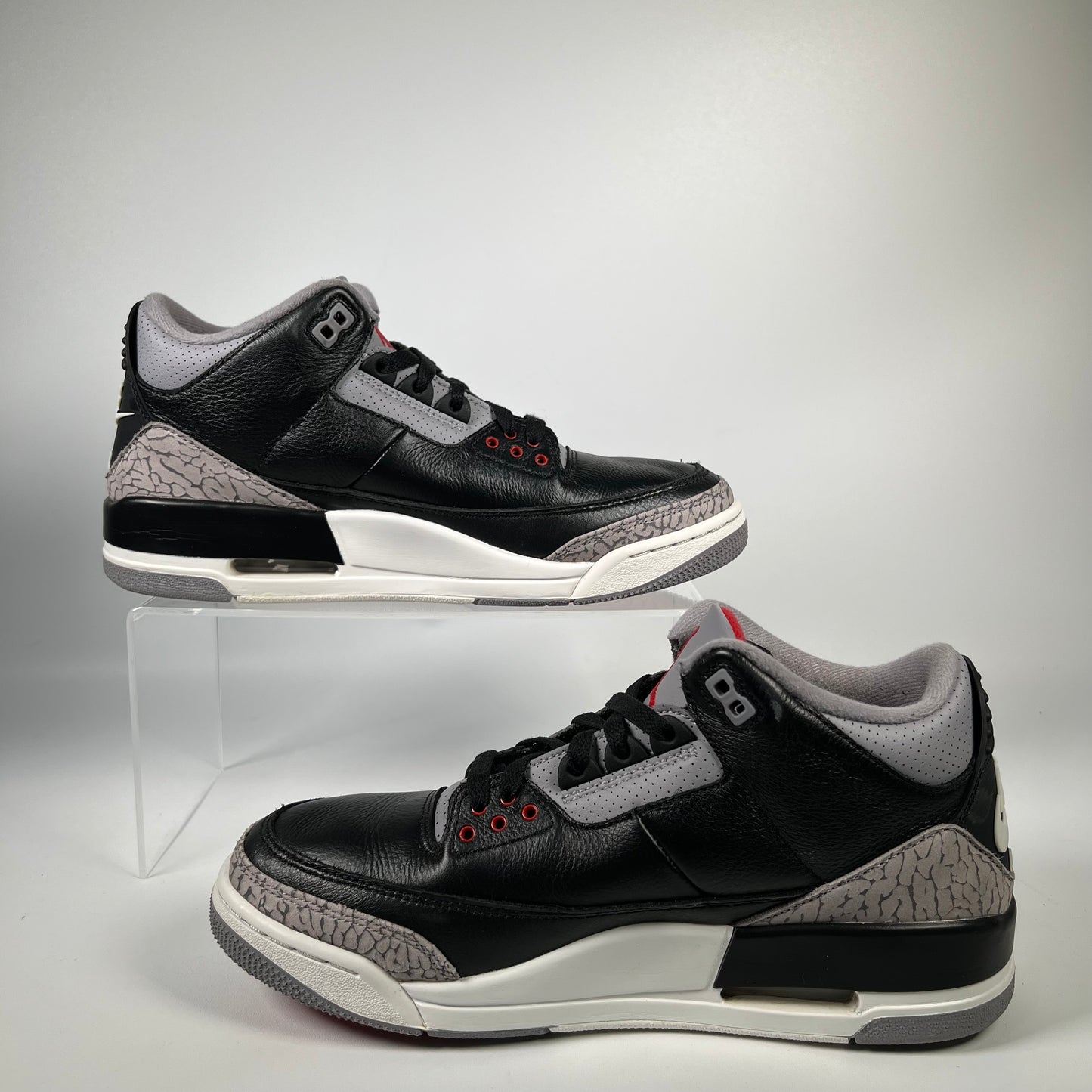 Jordan 3 Black Cement (2024) Size 9.5 USED s18797