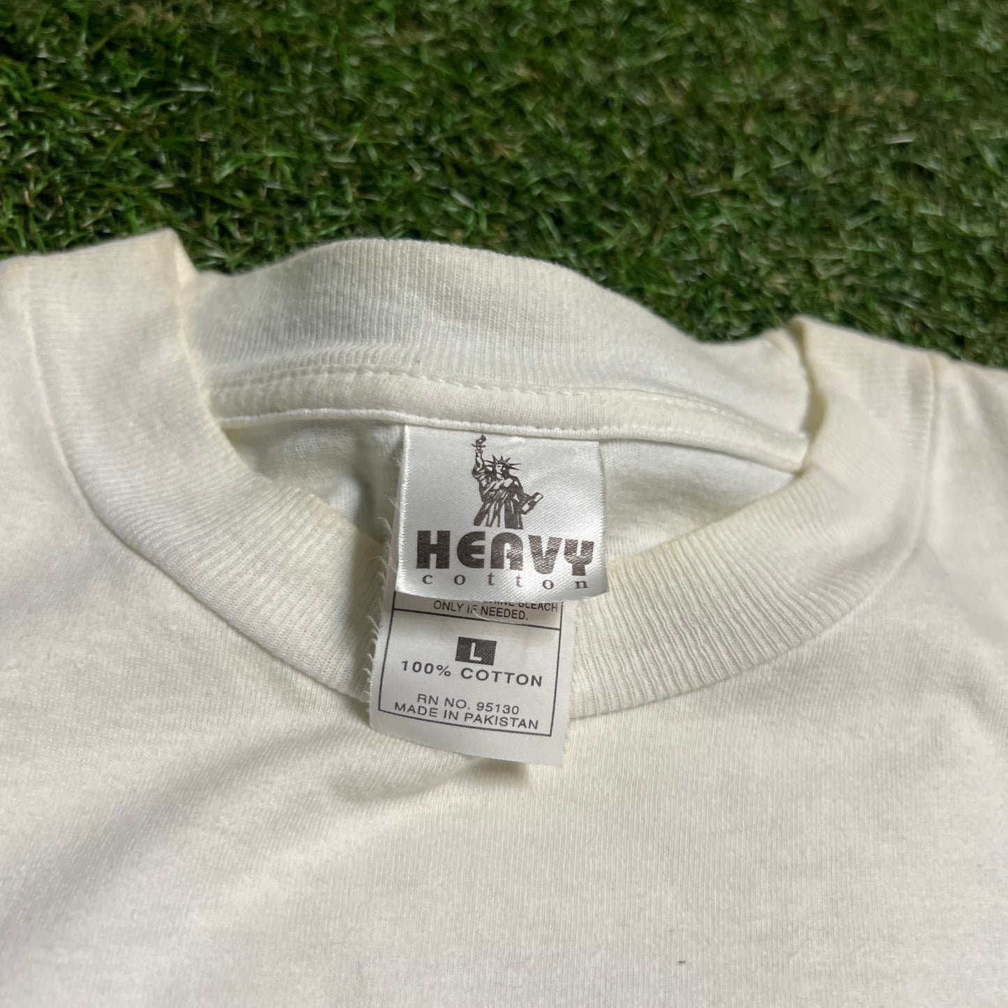 Y2K Ricky Martin Rap Style White Tee Size Large USED v16173