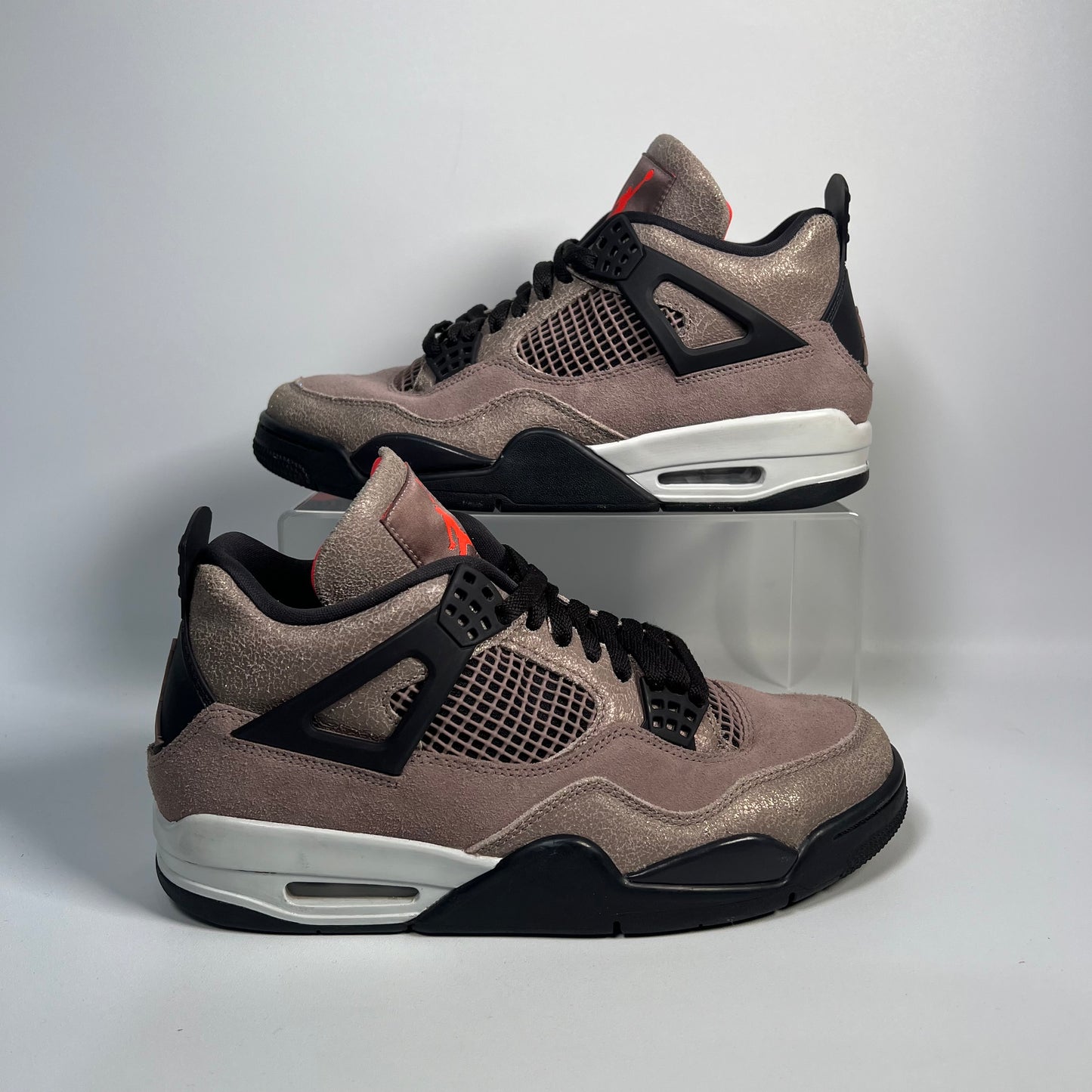 Jordan 4 Taupe Haze (2021) Size 9 USED s7545