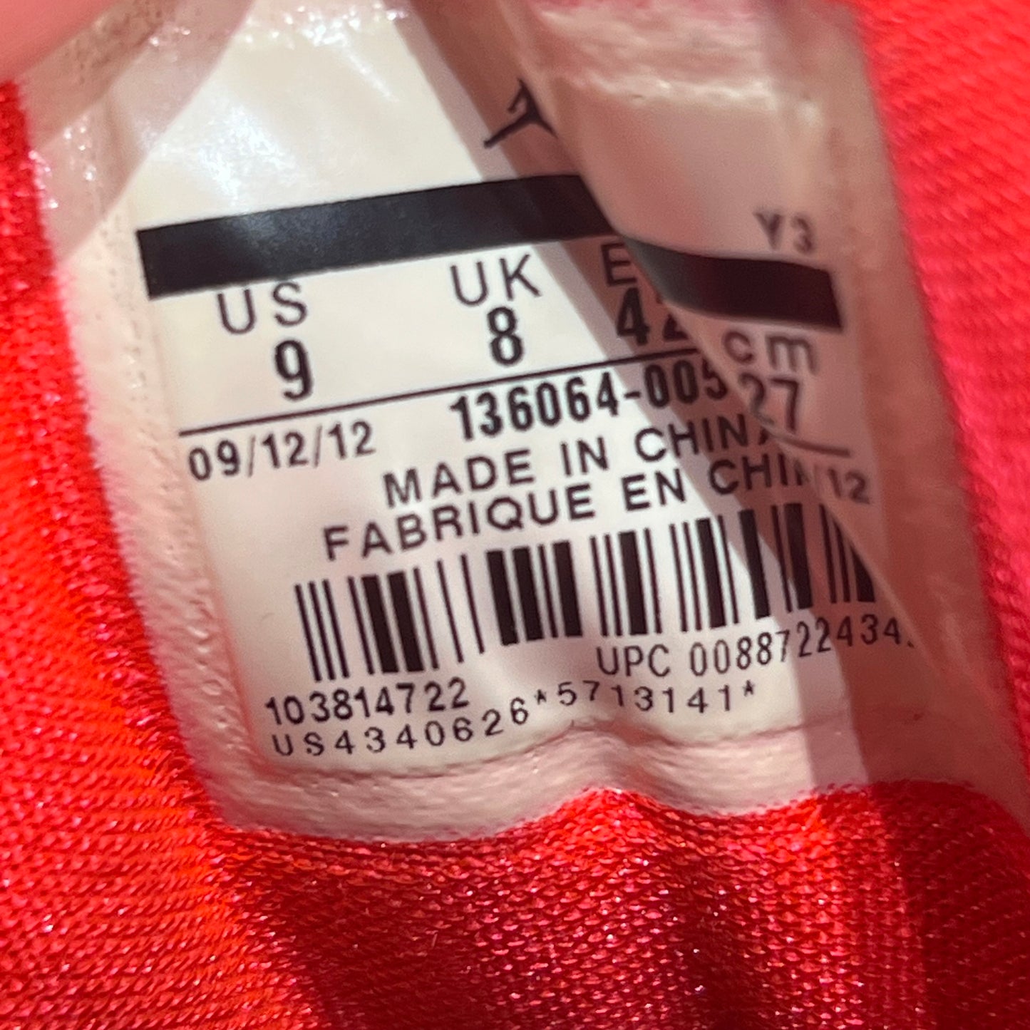 Jordan 3 Crimson (2013) Size 9 USED s22456