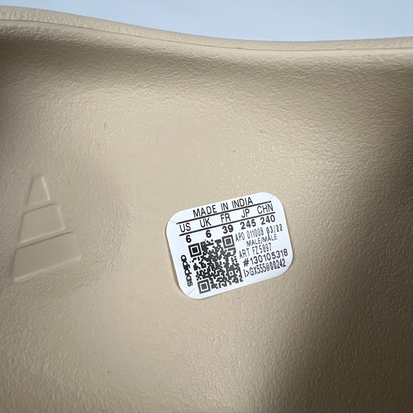 Adidas Yeezy Slide Bone (2019) Size 6 NEW s20143