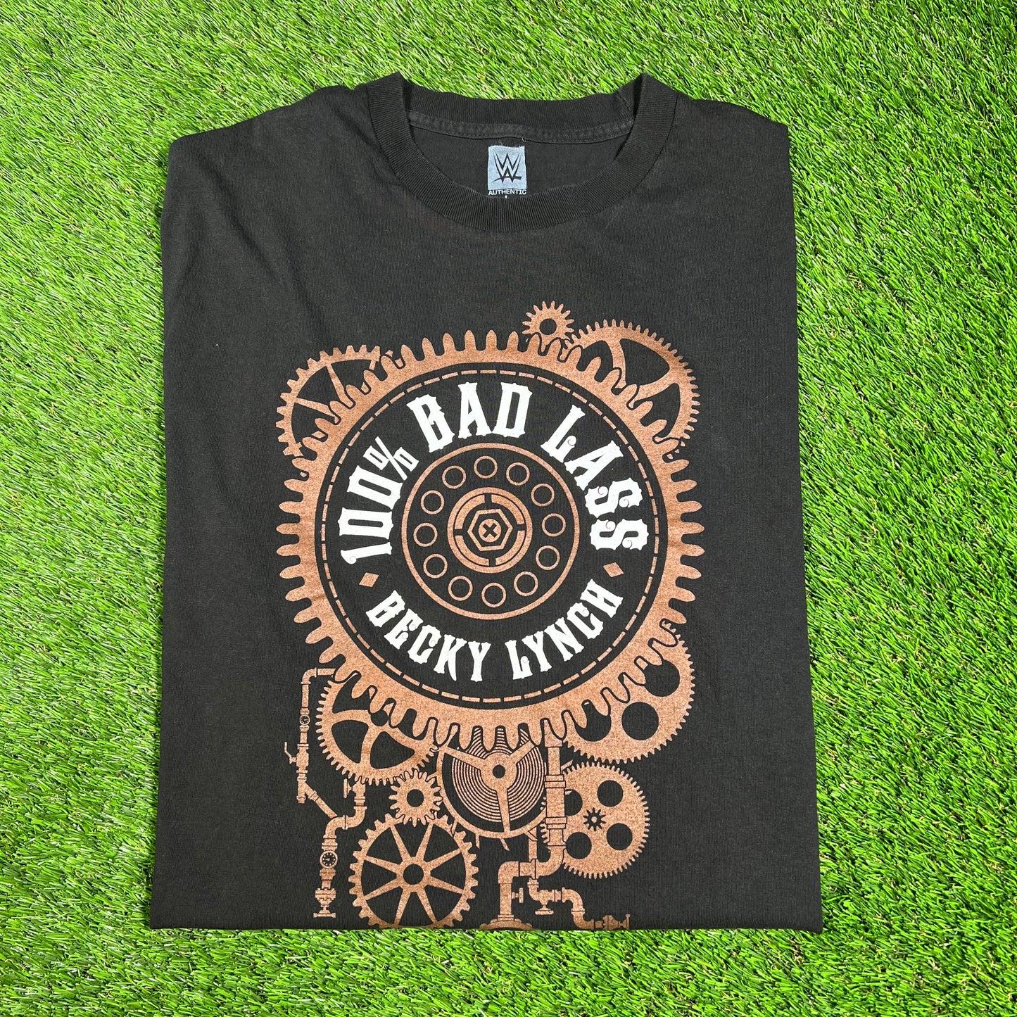 Becky Lynch Black WWE Tee Size Large USED v16663