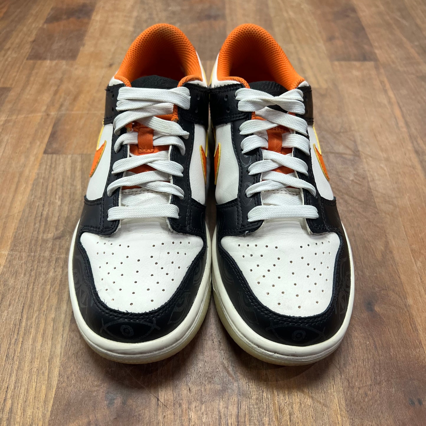 Nike Dunk Low PRM Halloween (2021) Size 4.5y USED s16880