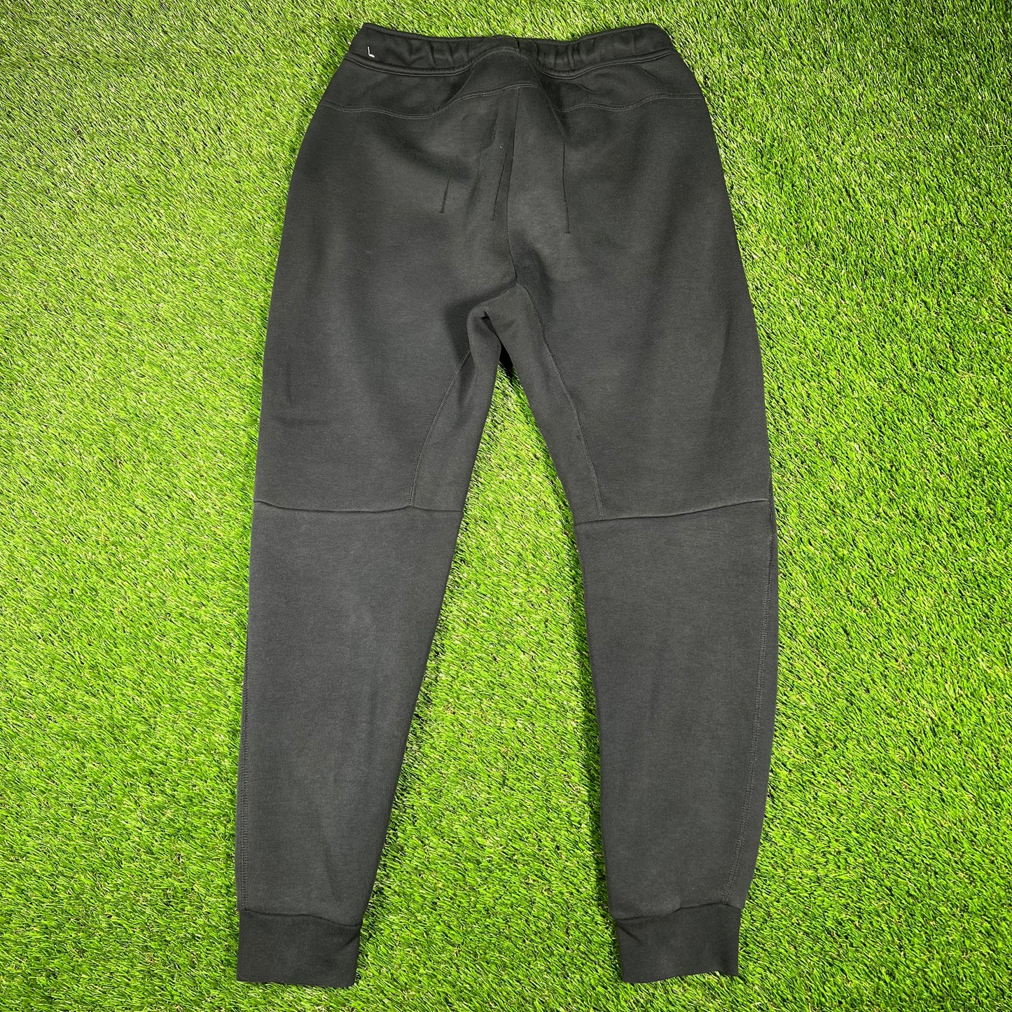 Nike Black Tech Fleece Pants Size Small USED v16909