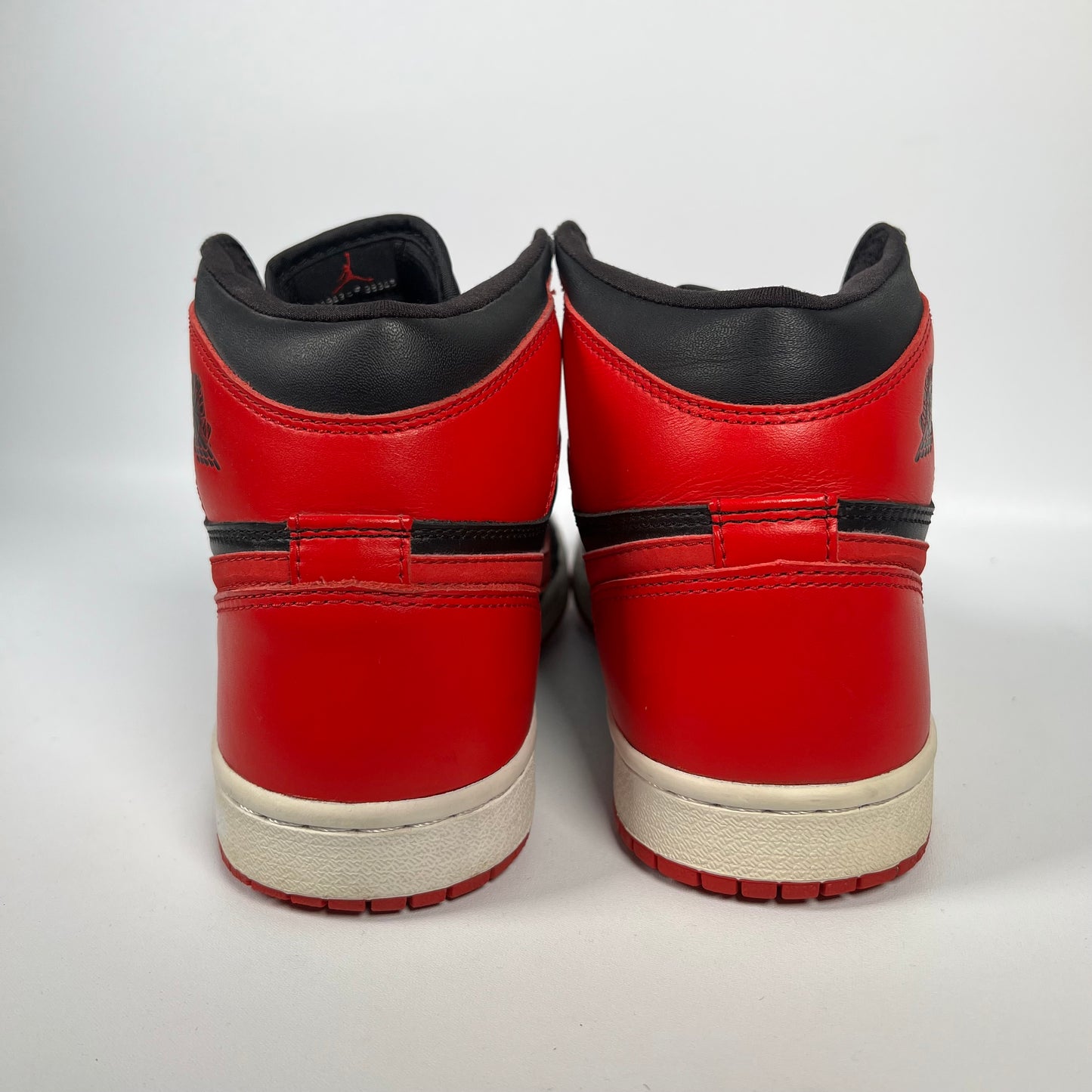 Jordan 1 Bred (2001) Size 8 USED s6872