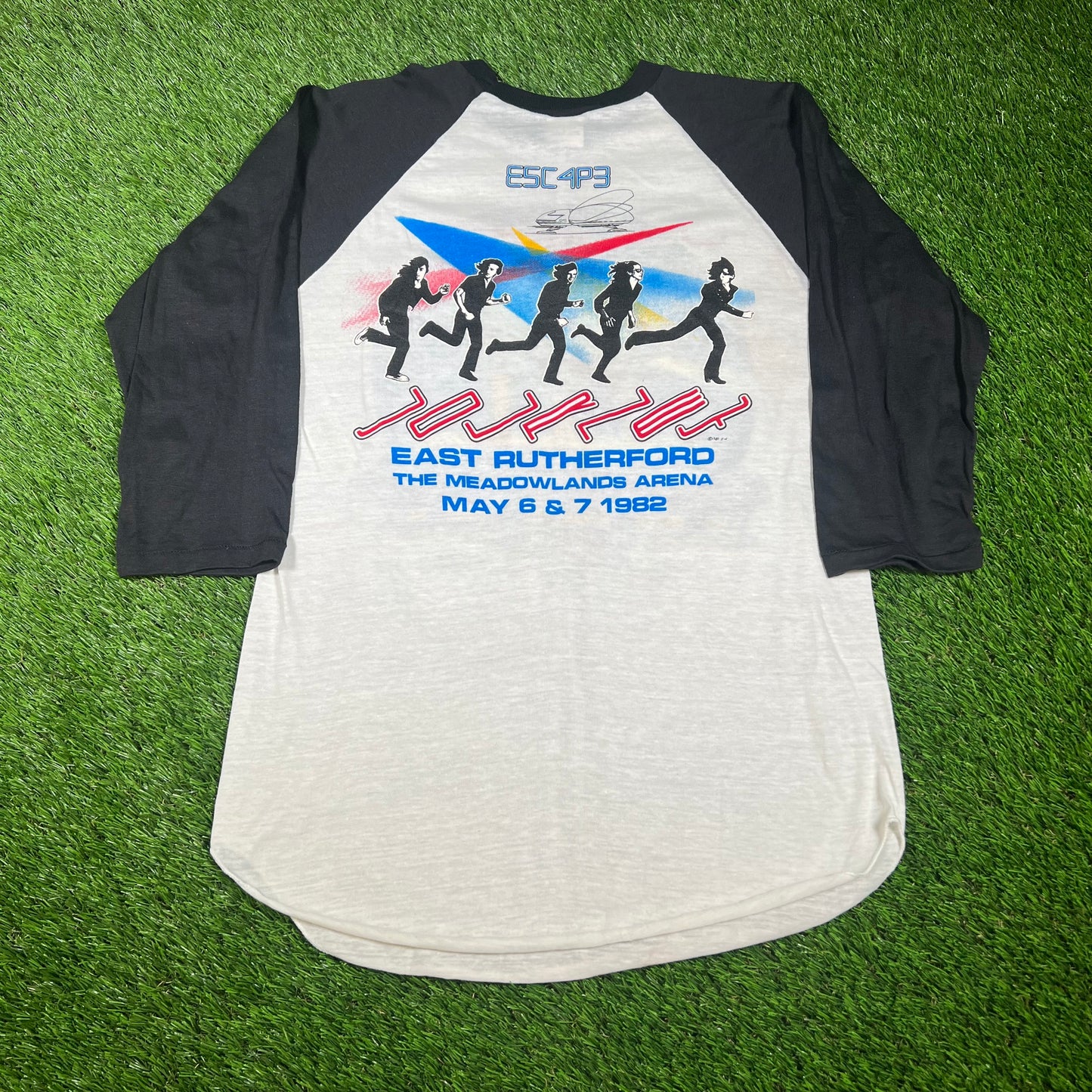 1982 Journey Escape Meadowlands Concert White/Black Baseball Tee Size Medium USED v16629