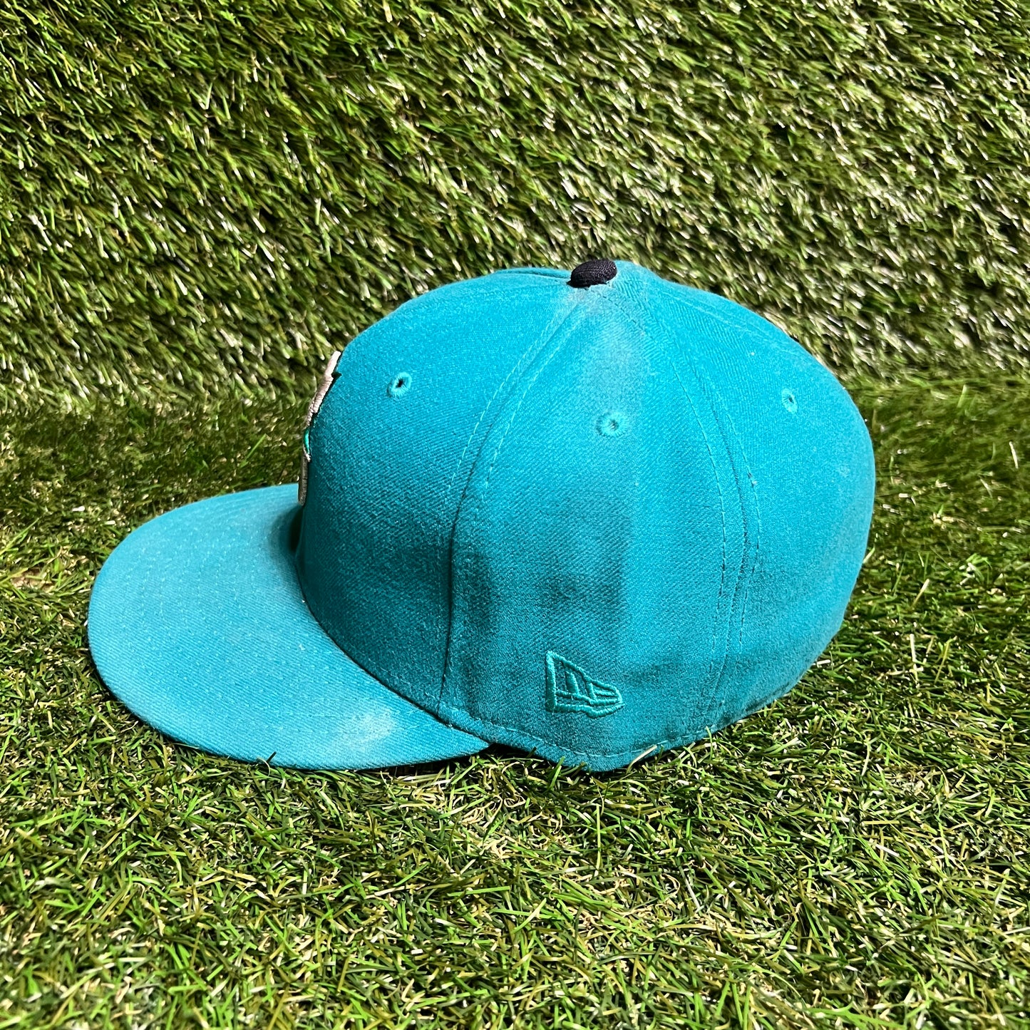 New Era Seattle Mariners Teal Hat Size 7 1/2 USED v16008