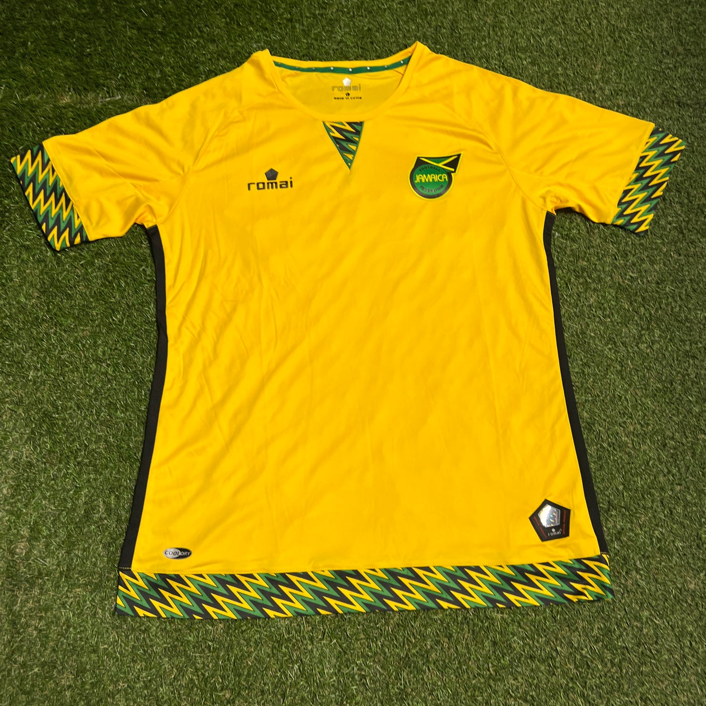 Jamaica Football Federation Yellow Jersey Size Large USED v16294