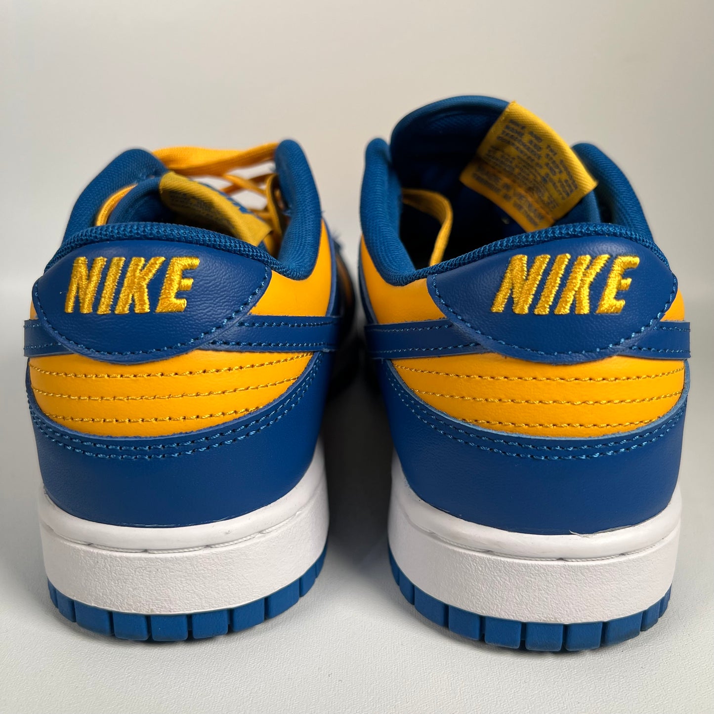 Nike Dunk Low UCLA SIze 9 USED s17454