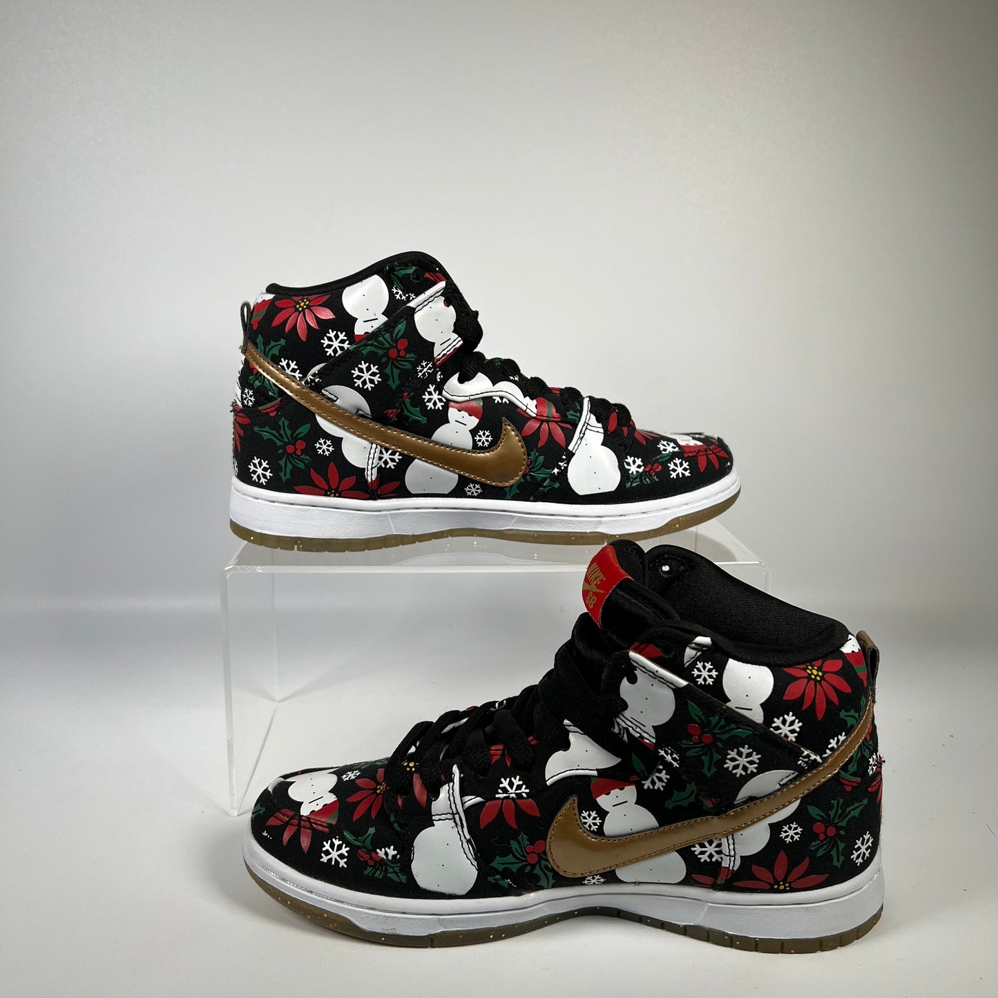 Nike SB High Black Ugly Christmas Sweaters 2013 Size 6 USED s1571