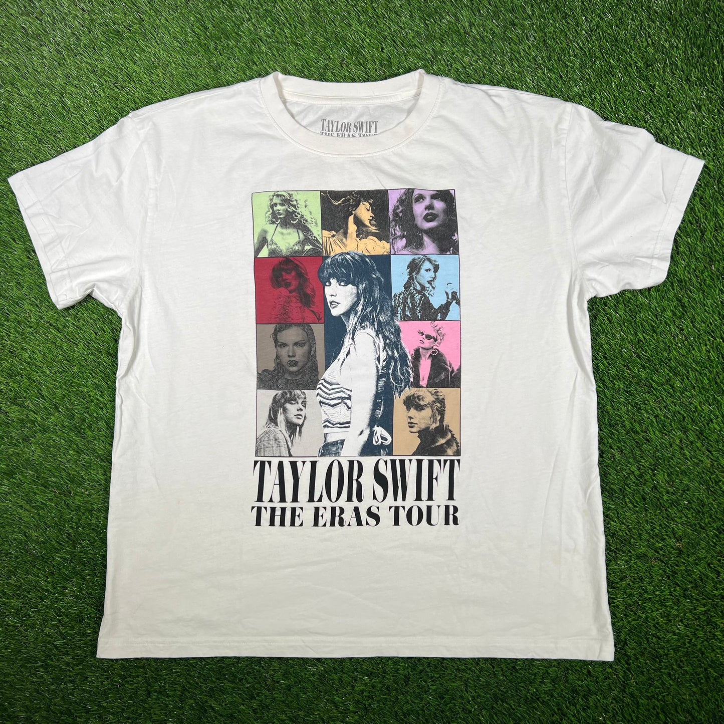 Taylor Swift The Eras Tour White Tee Size XL USED v17092