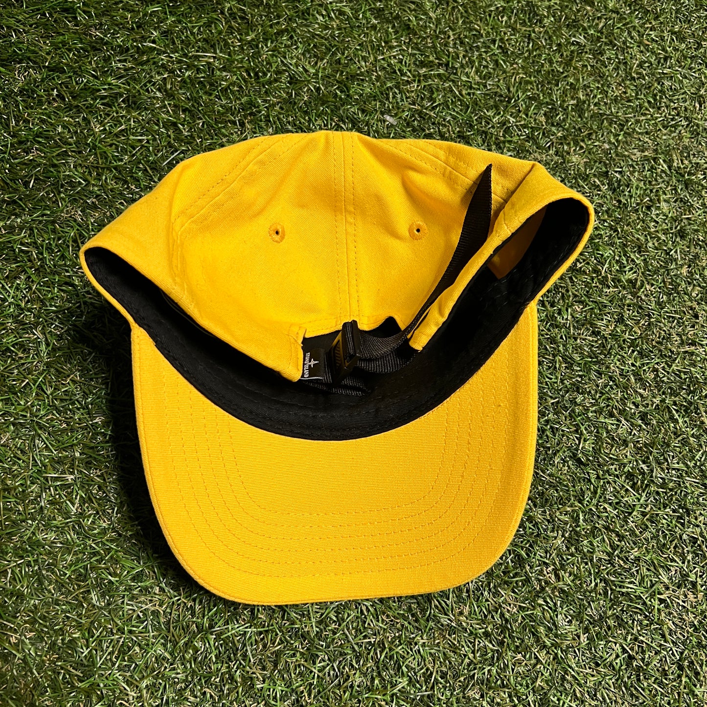 Stone Island Yellow Patch Yellow Hat USED x13998