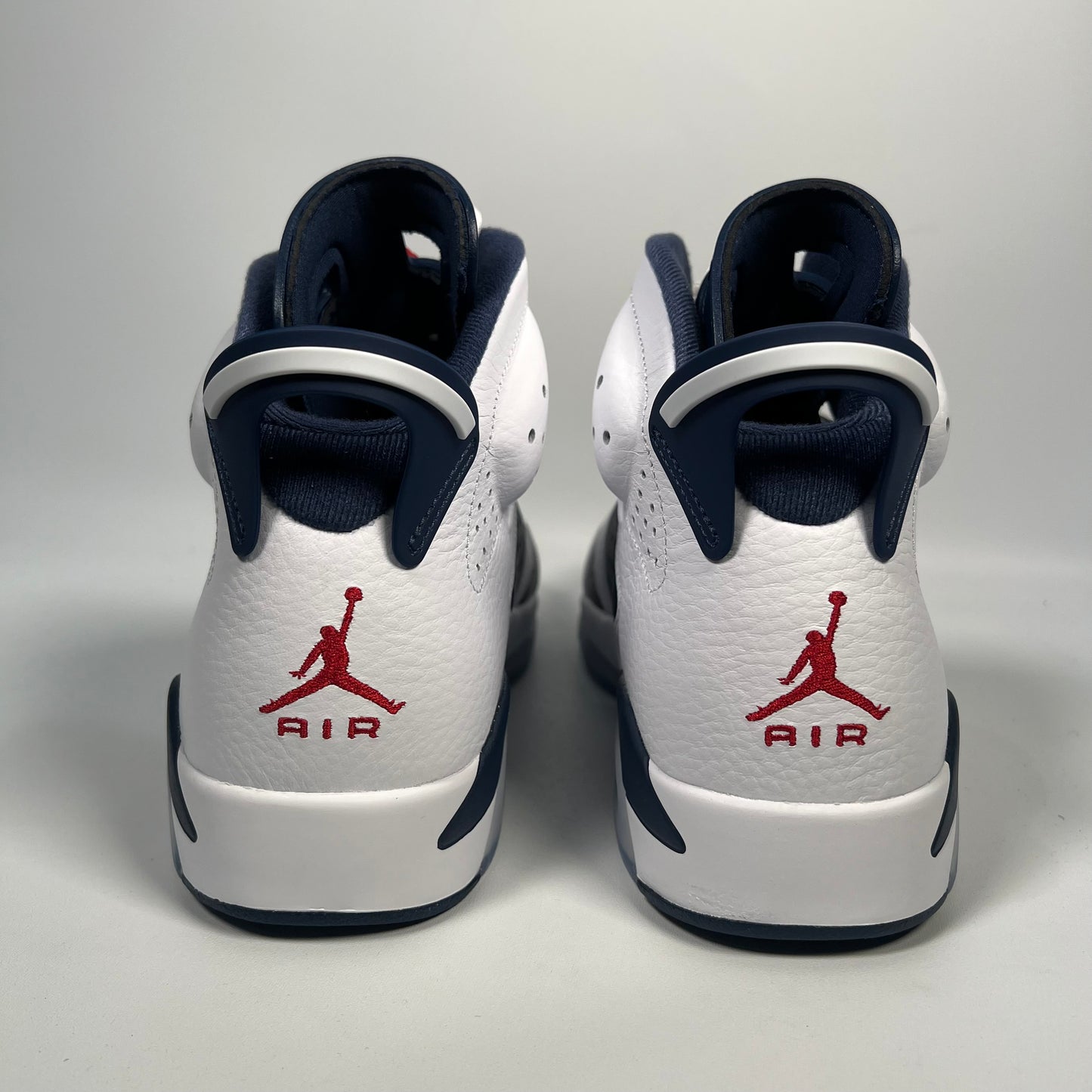 Jordan 6 Olympic (2024) Size 10.5 NEW s17631