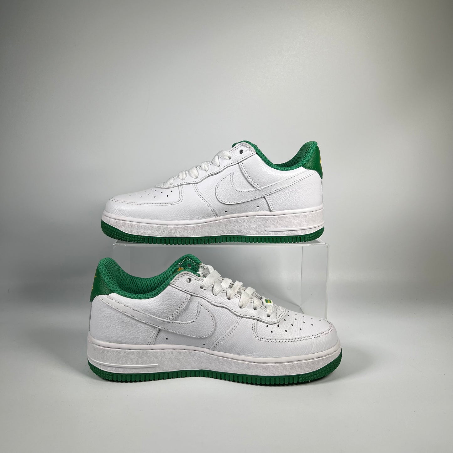 Nike Air Force One Low West Indies (2022) Size 6.5 USED s18844