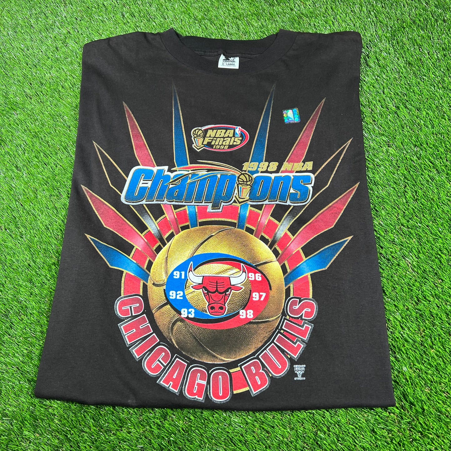 1998 Chicago Bulls NBA Champions Starter Tag Black Tee Size XL NEW v16738