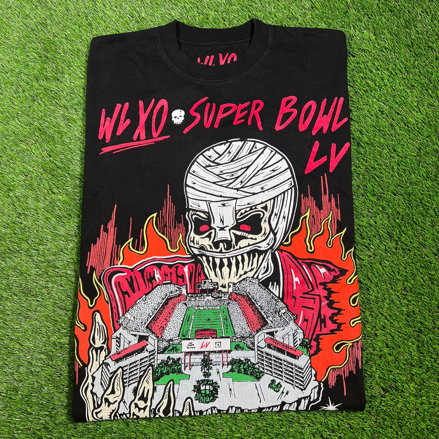 Warren Lotas XO Super Bowl Black Tee Size Large USED x14196