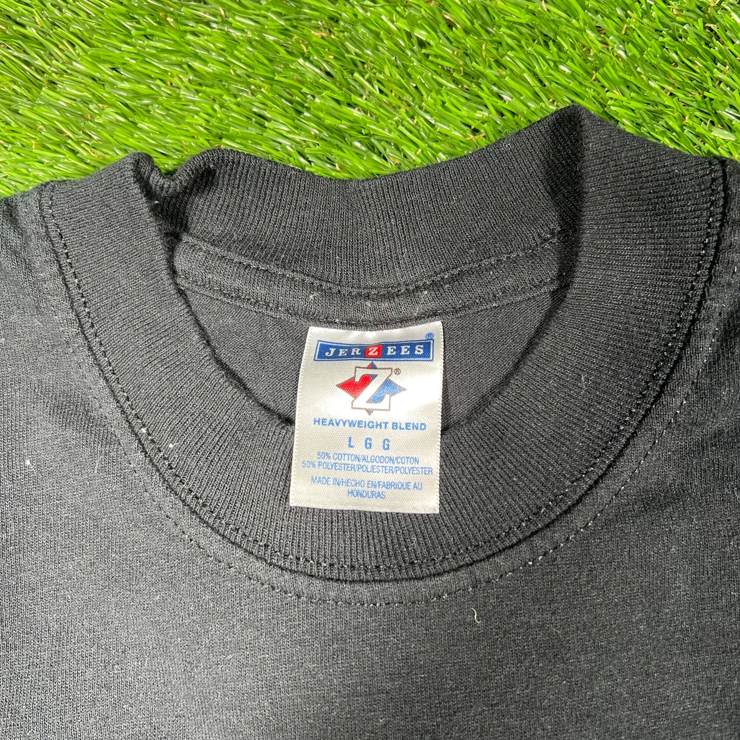 Y2K Naught by Nature Black Tee Size Large USED v16967