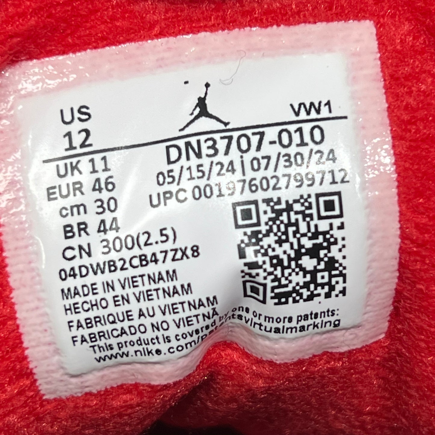 Jordan 3 Black Cement (2024) Size 12 NEW s20108