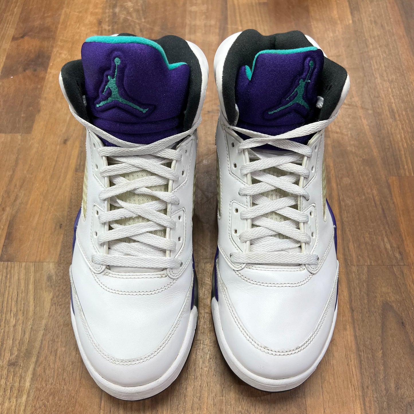 Jordan 5 Grape Size 10 Used S16137