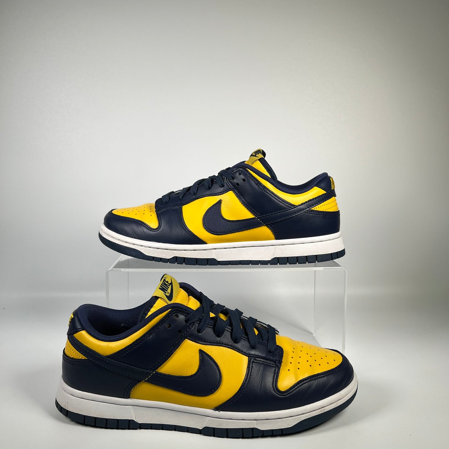 Nike Dunk Low Michican (2021) Size 8.5 USED s17956