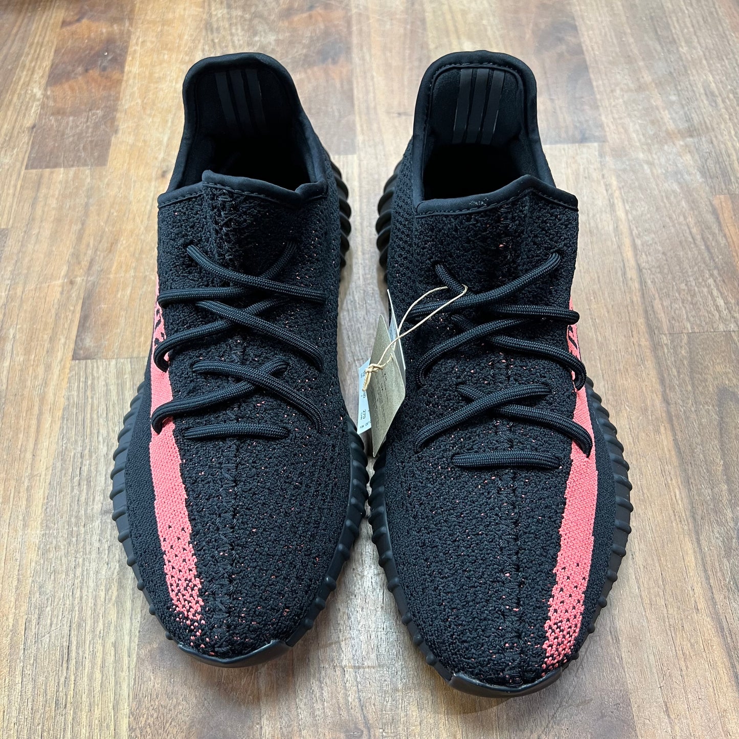 Yeezy 350 Core Black Red (2016) Size 10 NEW s17261