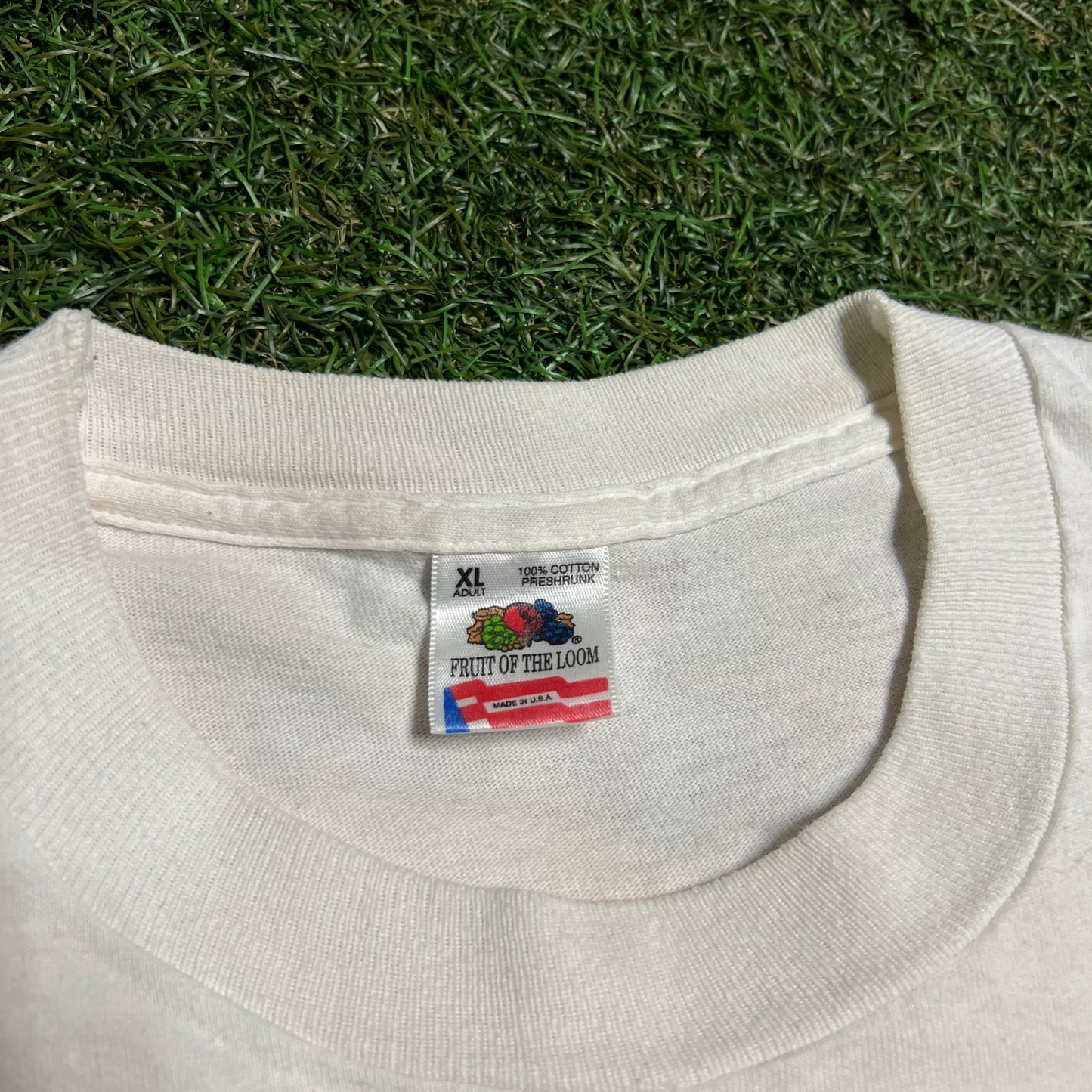 1995 Marlboro Unlimited Racing White Pocket Tee Size XL USED v16314