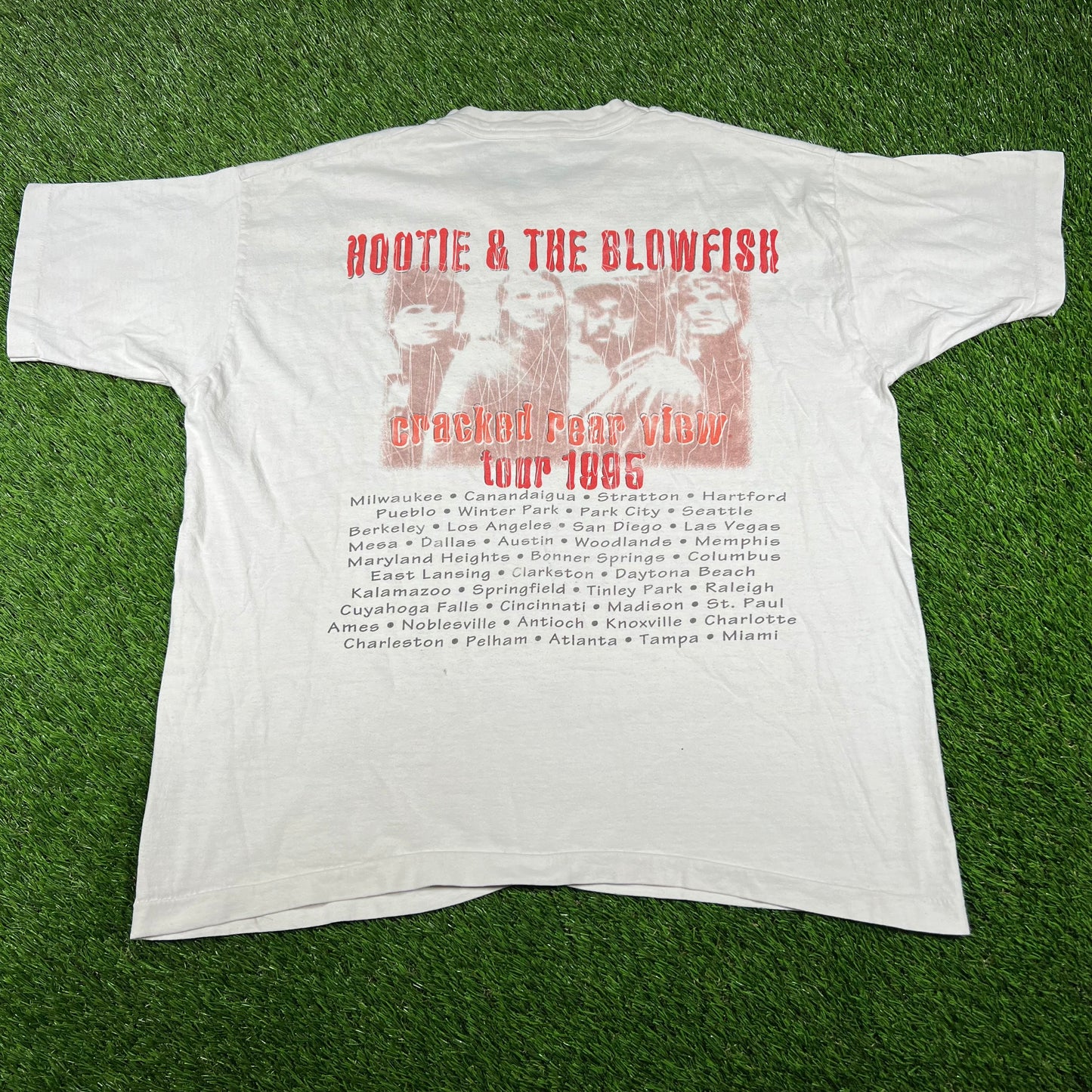 1995 Hootie & The Blowfish Cracked Rear View Tour White Tee Size Large USED v16788