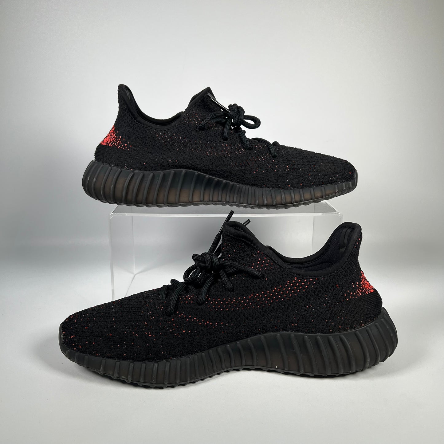 Yeezy 350 Core Black Red (2016) Size 11 USED s18037