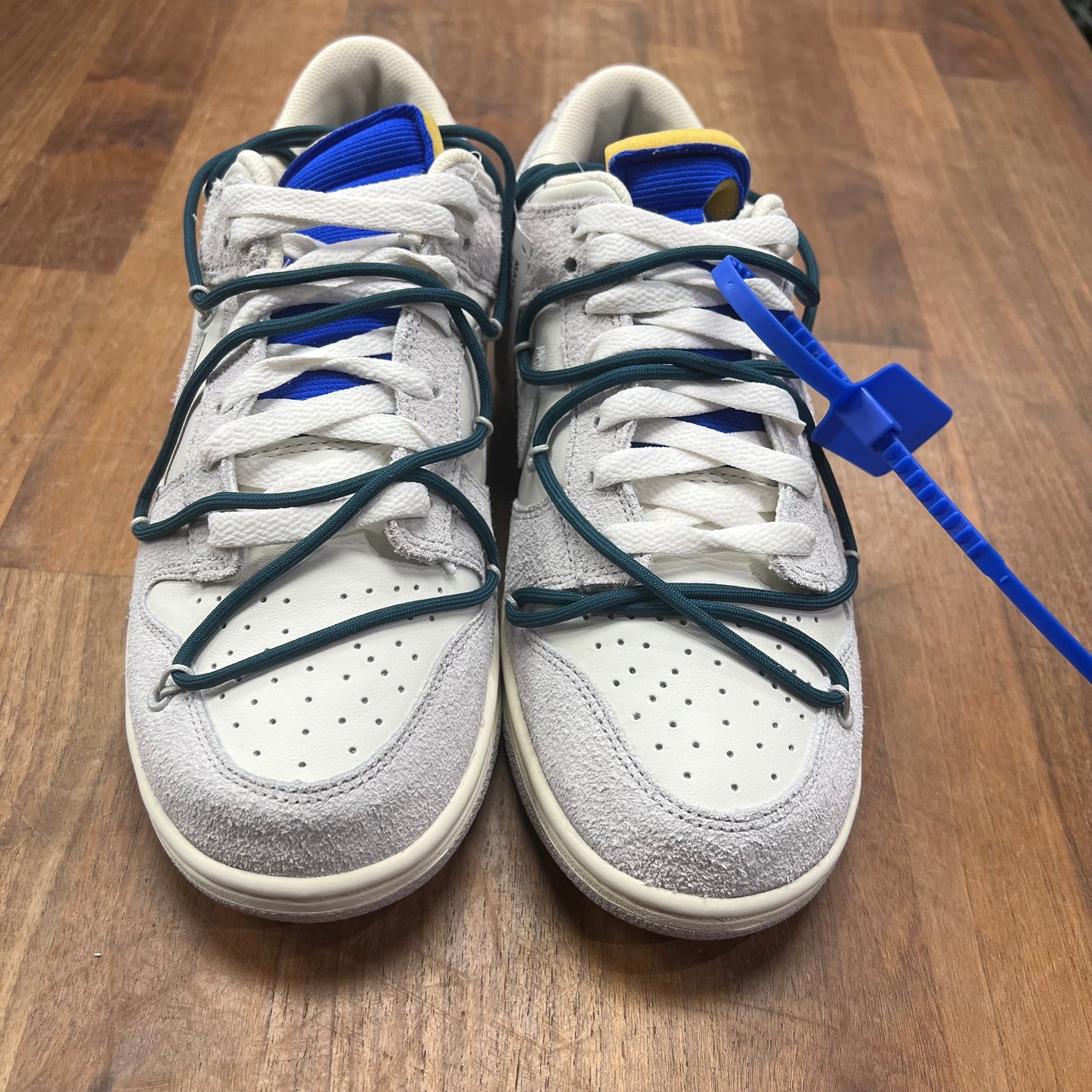 Nike Dunk Low Off White Lot 16 Size 8.5 NEW s17074