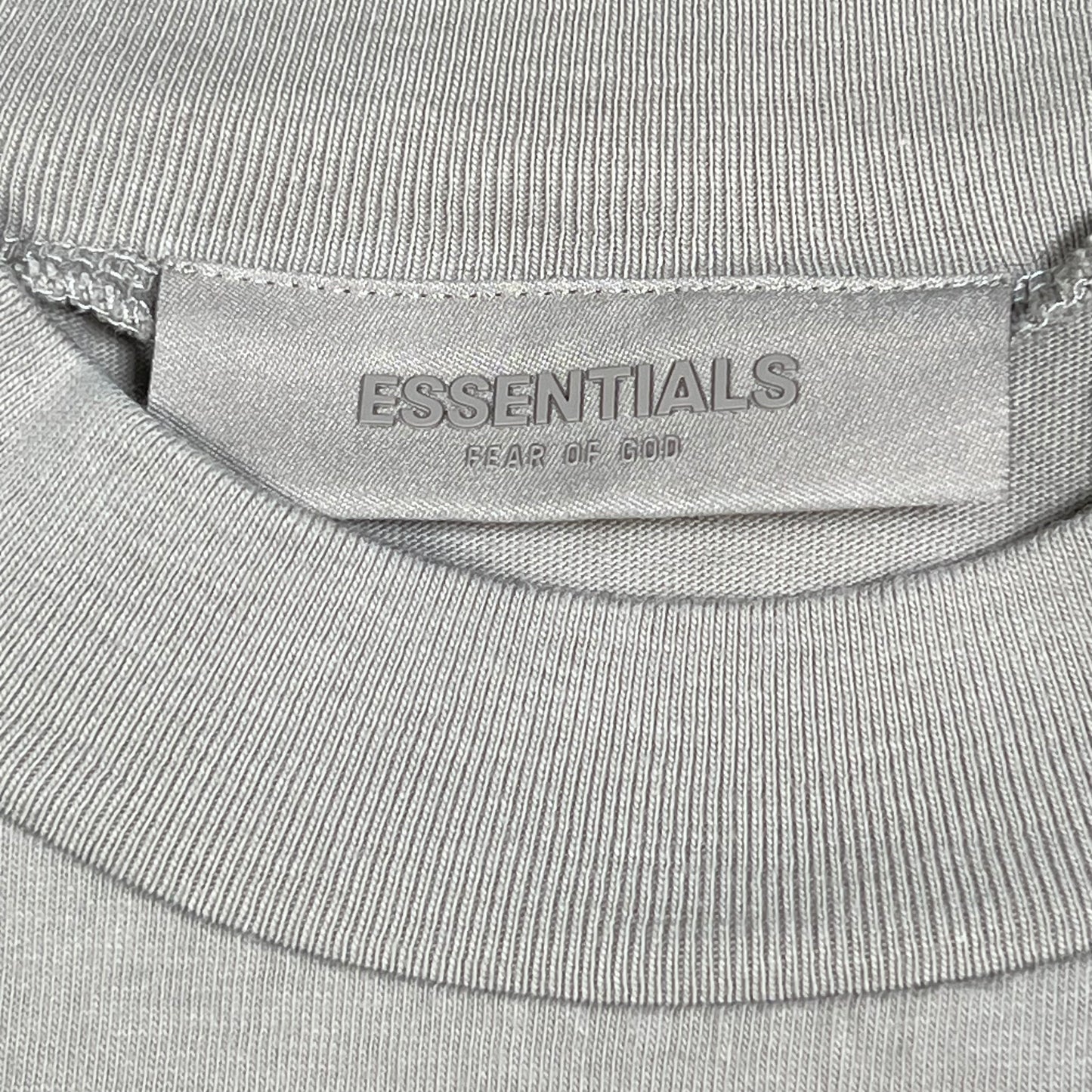 Fear of God FOG Essentials Gre Logo Tee Size Medium USED x14283