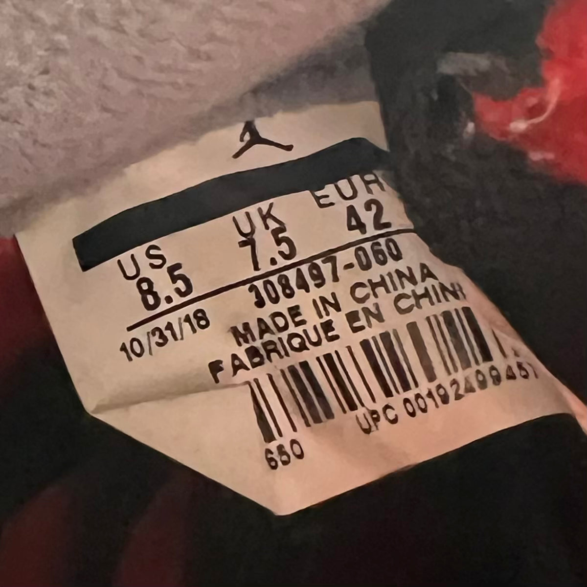 Jordan 4 Bred (2019) Size 8.5 USED s23295