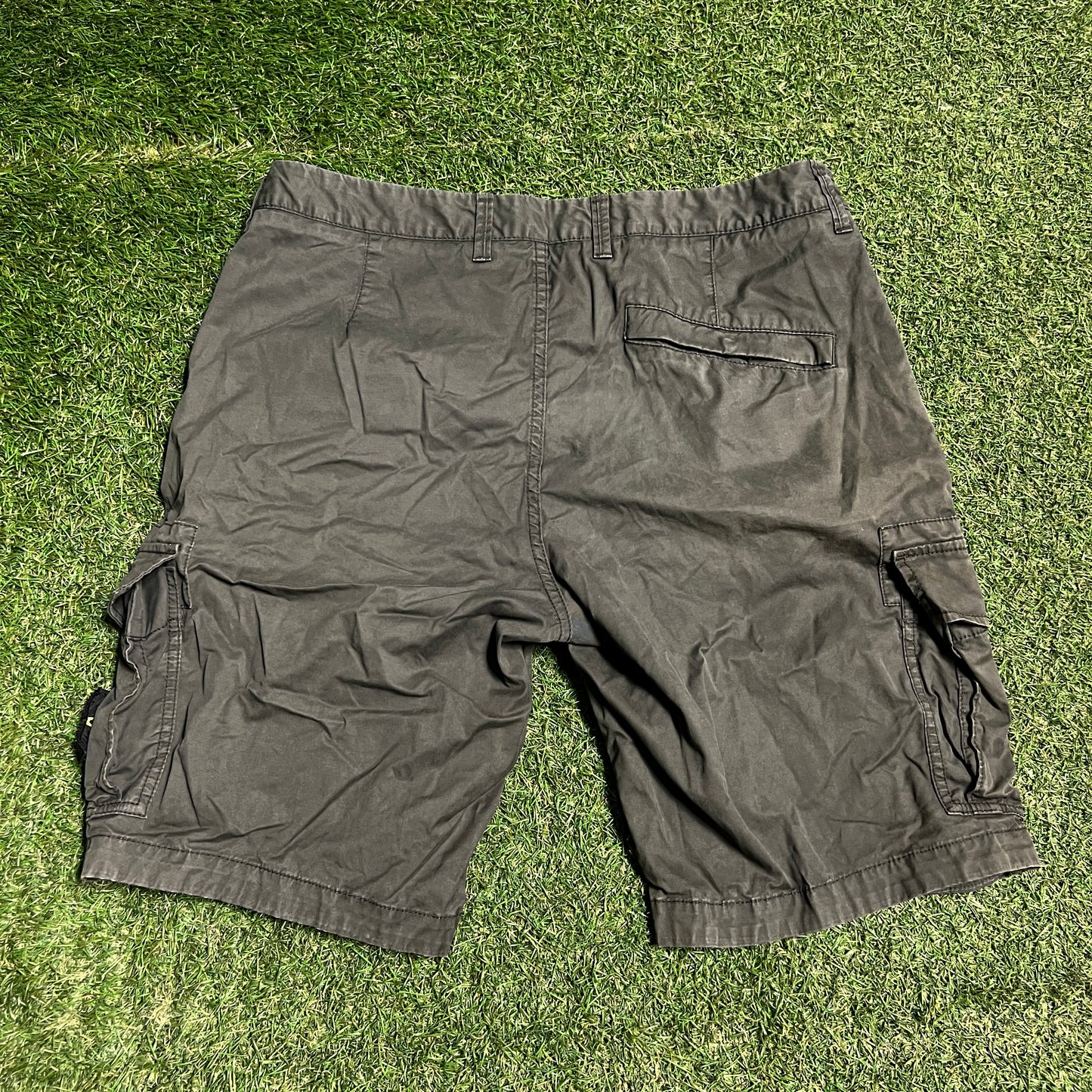 Stone Island Washed Black Cargo Shorts Size 34 USED x14060