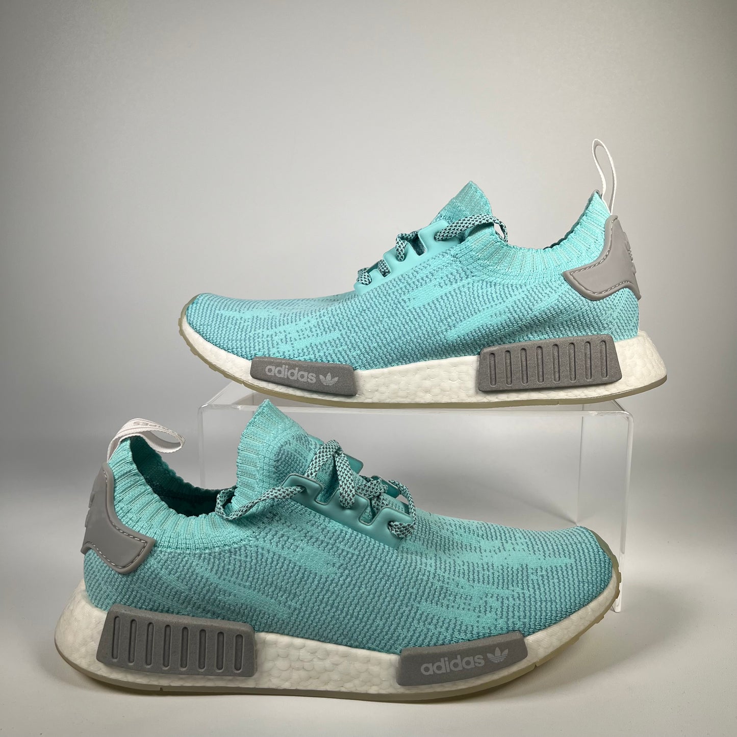 Adidas NMD R1 Energy Aqua (2018) Size 11 USED s18074