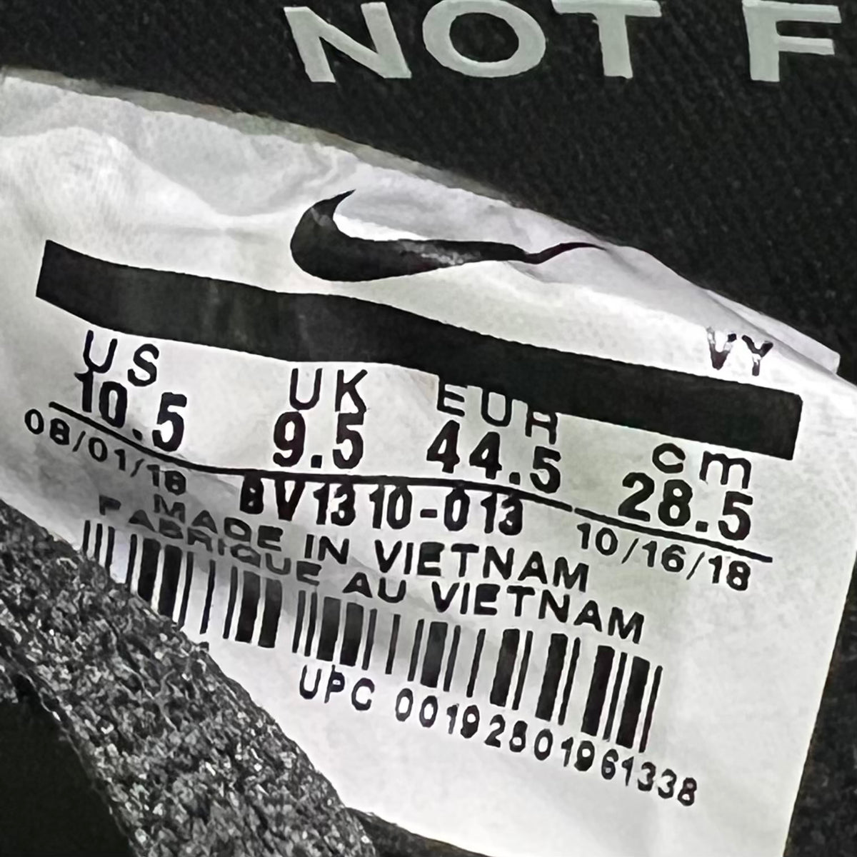 Nike SB Dunk Low Staple Panda Pigeon (2019) Size 10.5 NEW s23587