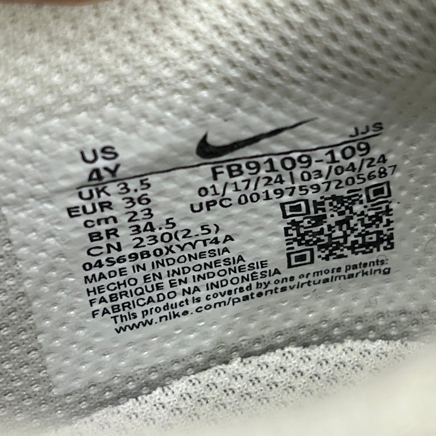 Nike Dunk Low Phantom Light Silver (2024) Size 4Y NEW s20825