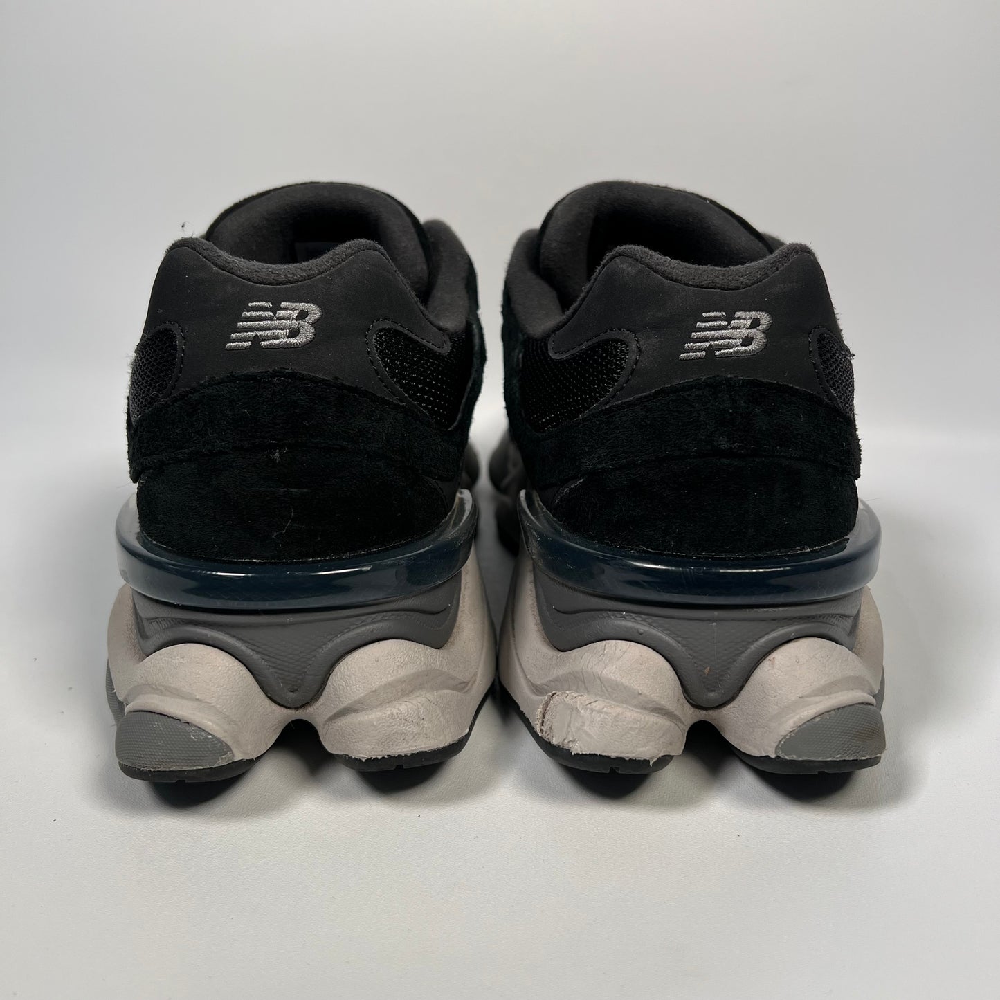 New Balance 9060 Black Phantom (2024) Size 10.5 USED s17744