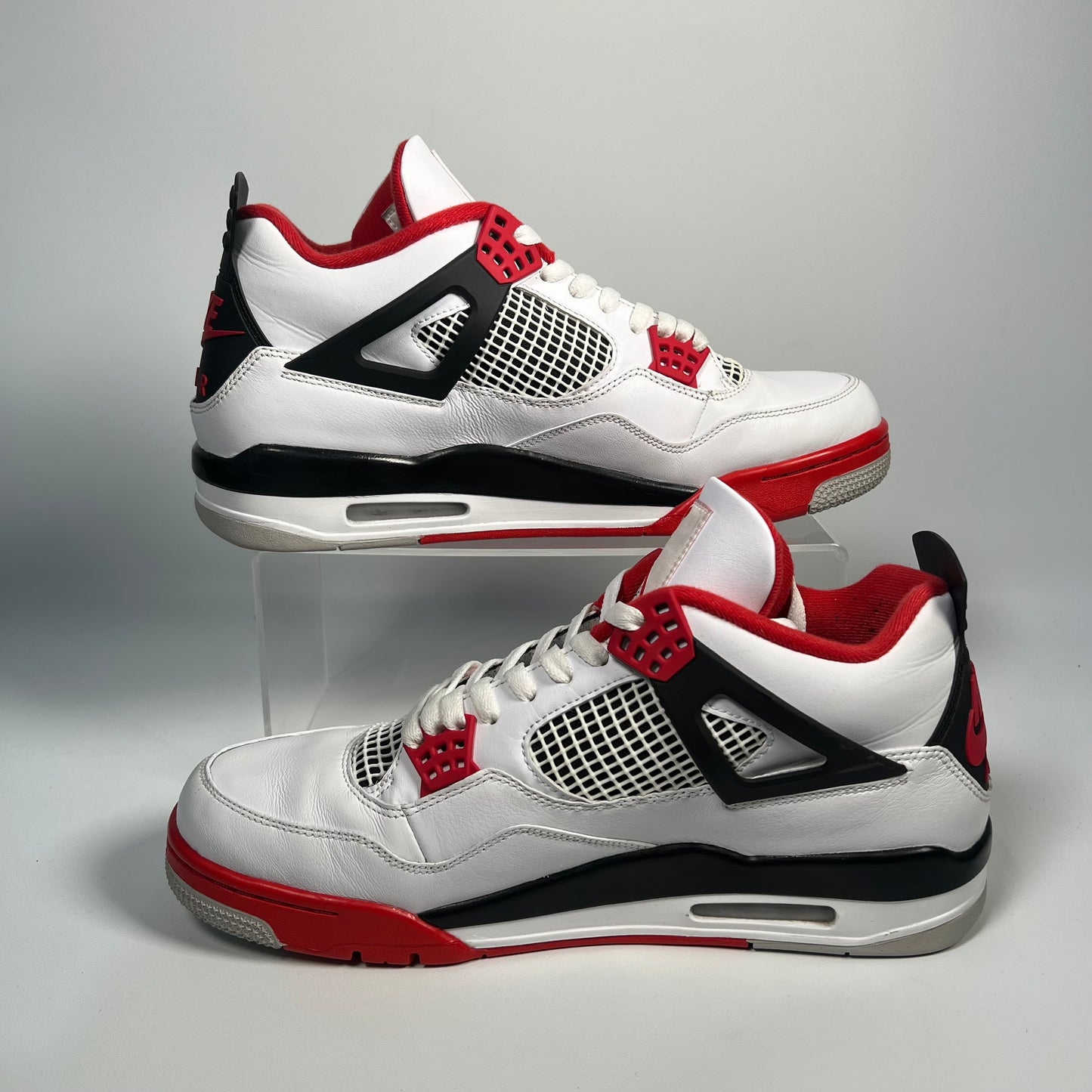Jordan 4 Fire Red (2020) Size 12 USED s17534